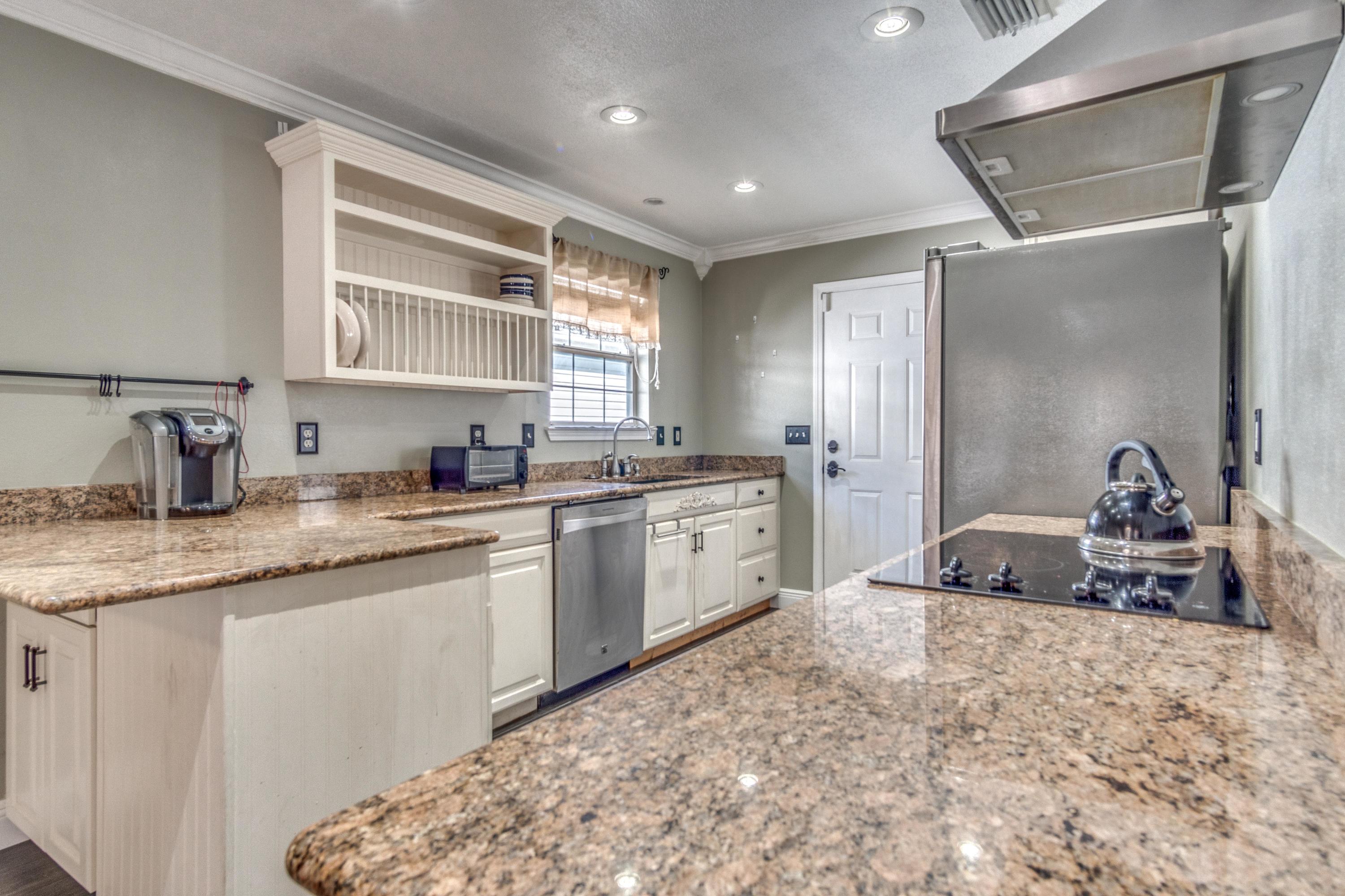 LAUDERHILL - Residential