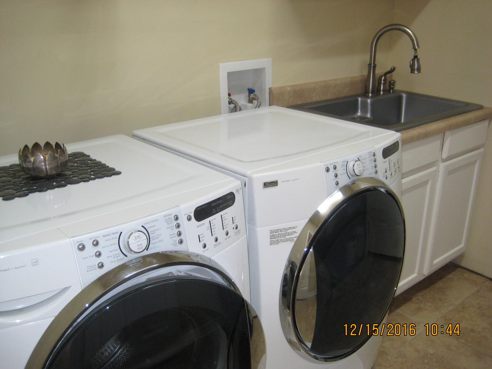 DOROTHY BOWEN ESTATES - Residential