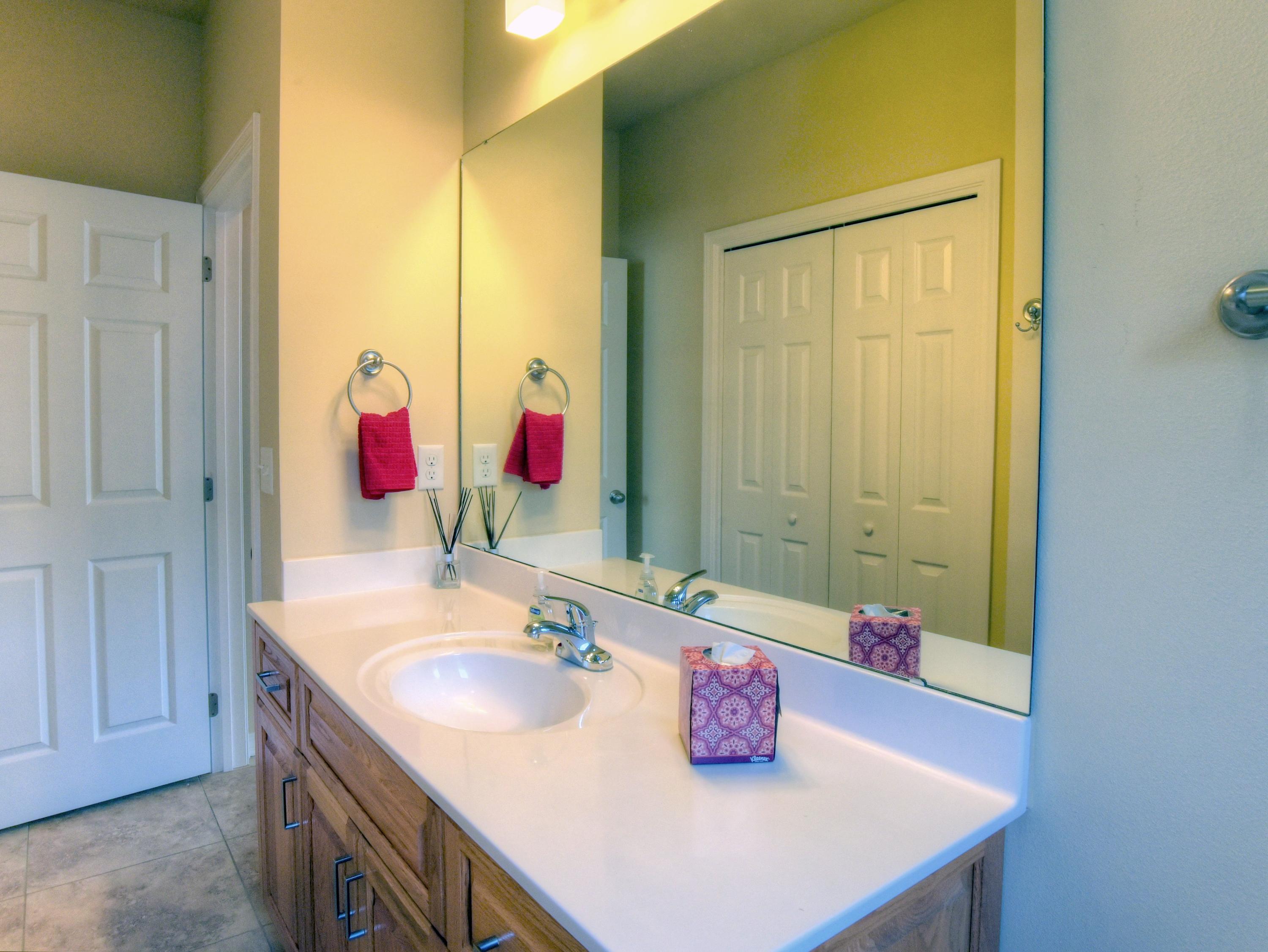 DOROTHY BOWEN ESTATES - Residential