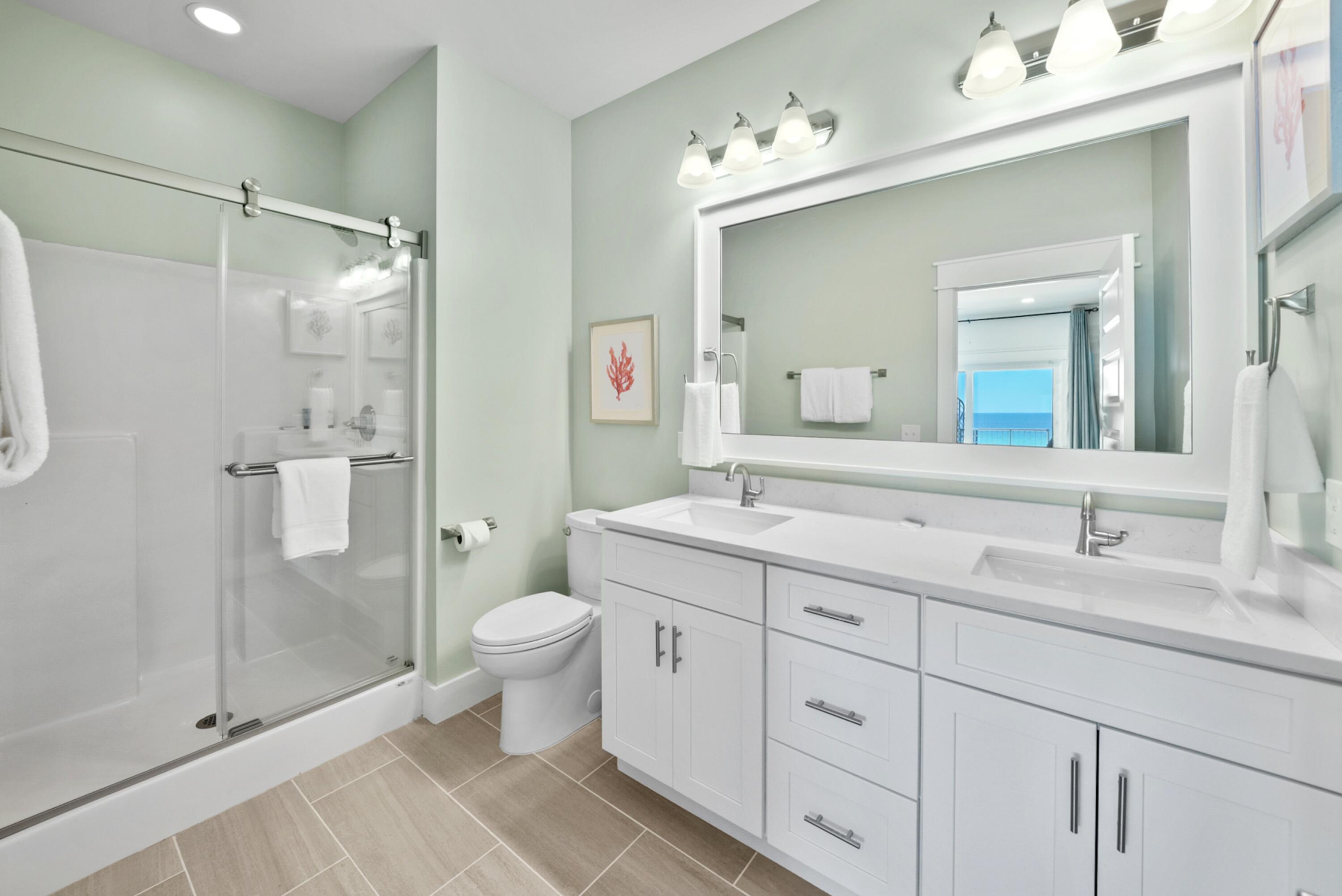 LAGUNA BEACH - Residential