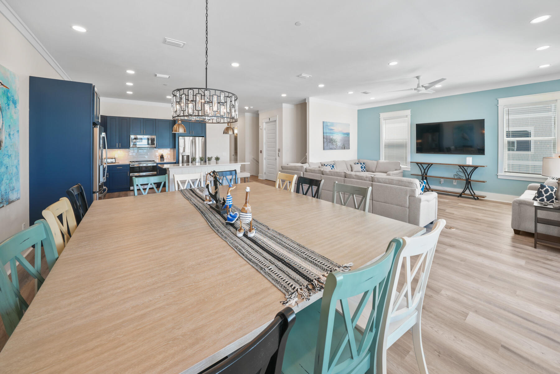 LAGUNA BEACH - Residential