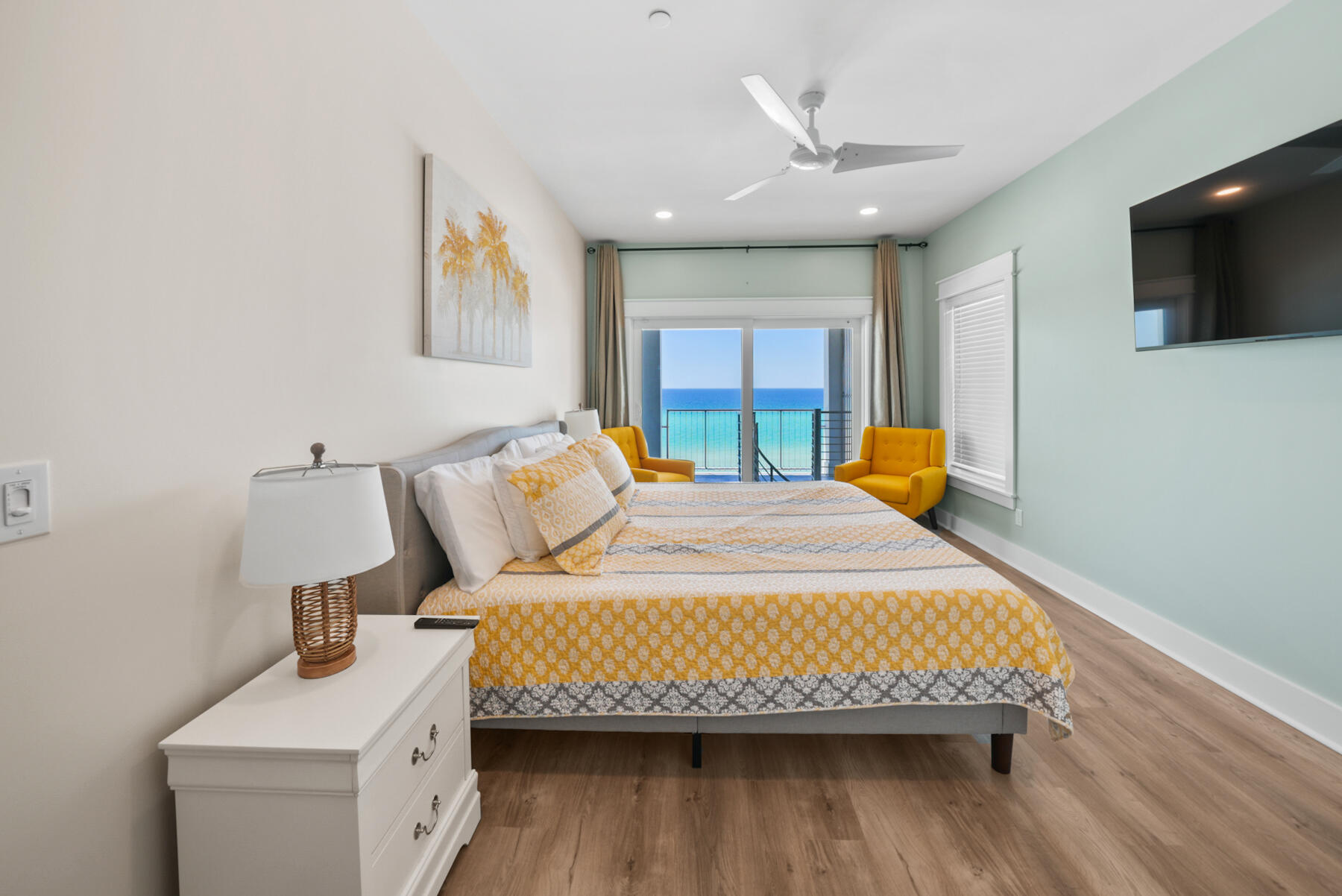 LAGUNA BEACH - Residential