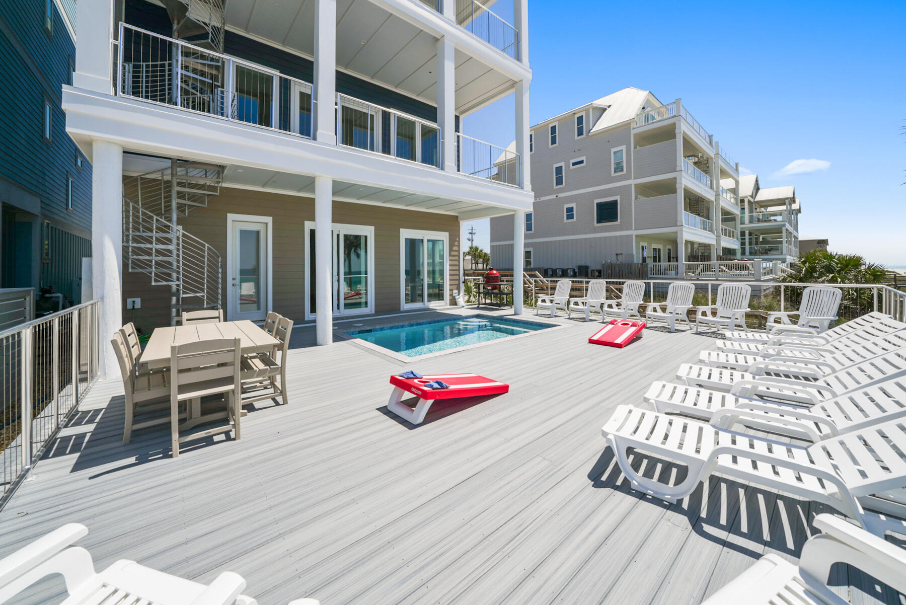 LAGUNA BEACH - Residential