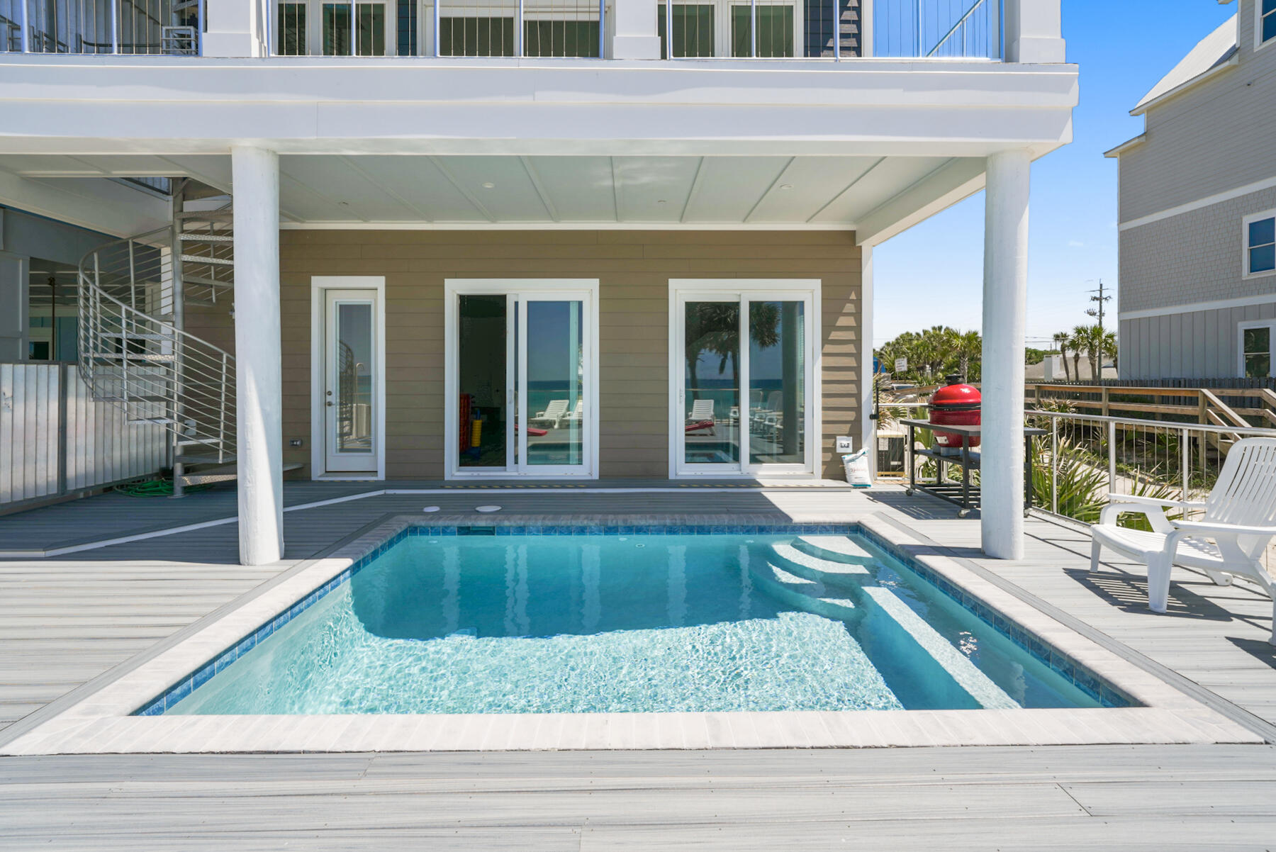 LAGUNA BEACH - Residential