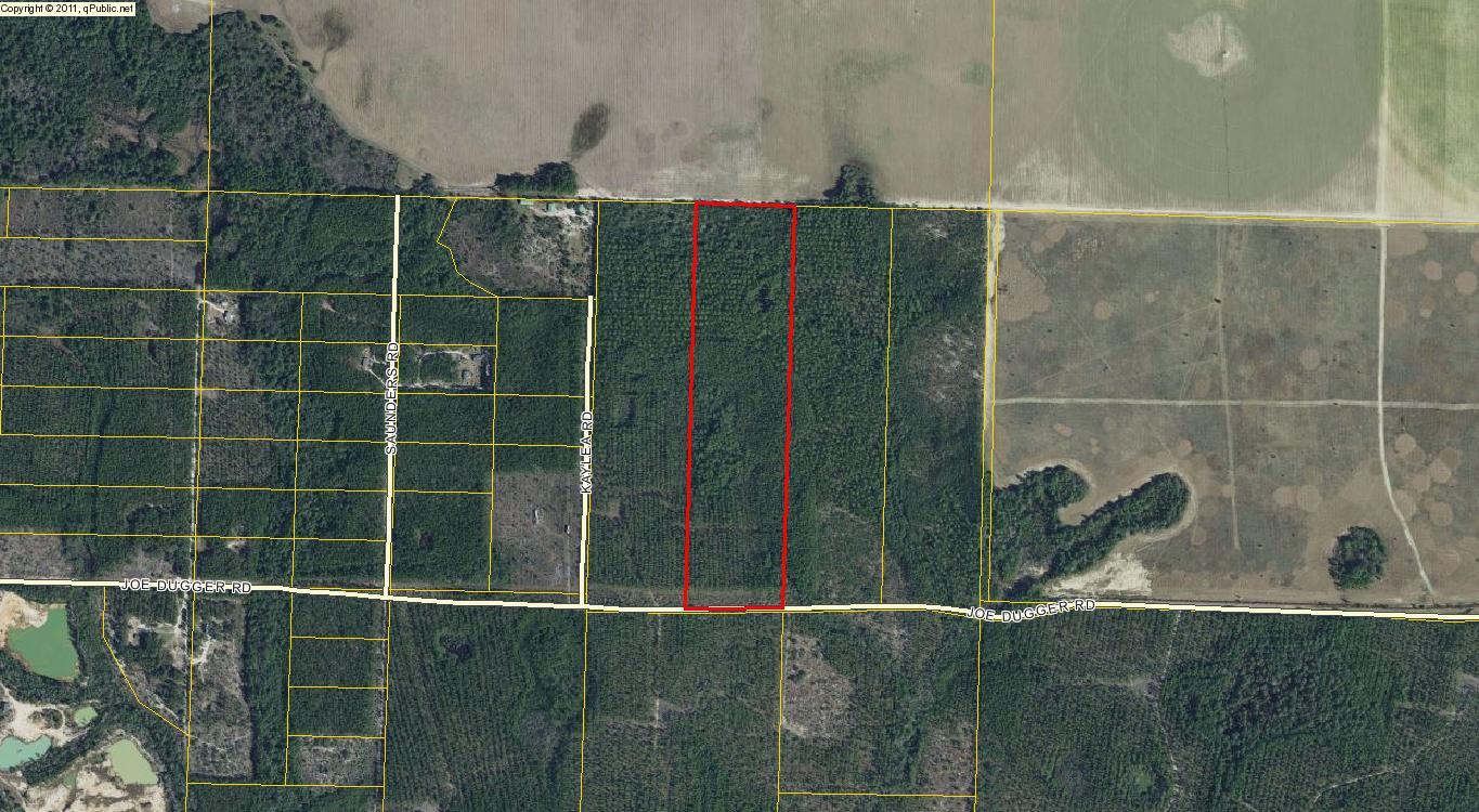 Looking for lots of land to spread out on and relax. Plenty of room here for horses, RV's, and 4 wheelers. Out just far enough to be secluded, but yet only minutes to shopping, dining, and schools. Come see this great property today. Adjacent 42.5 acre parcel also available. All measurements are approx. Please verify.