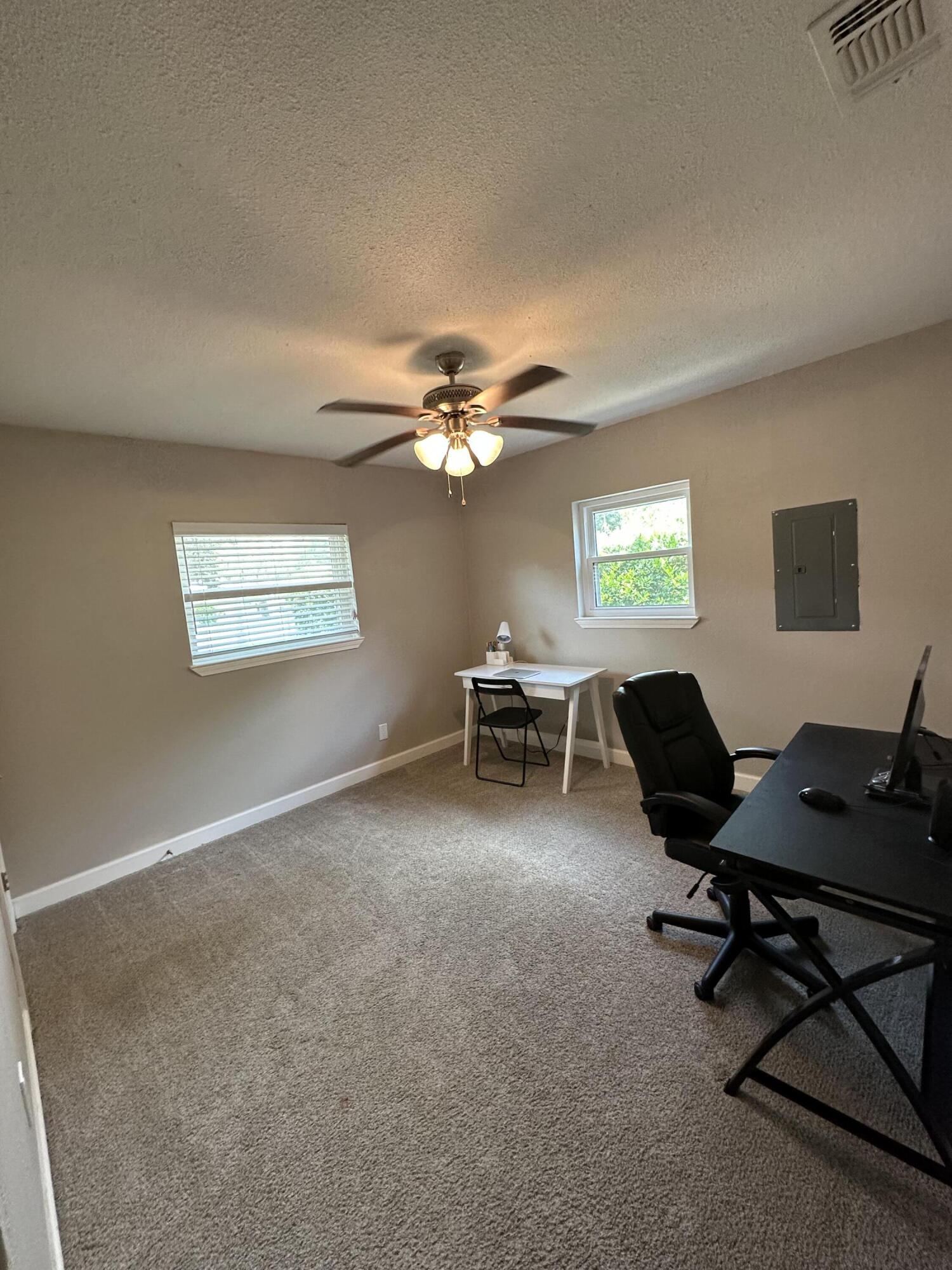 MUNICIPAL S/D 1ST ADDN - Residential Lease