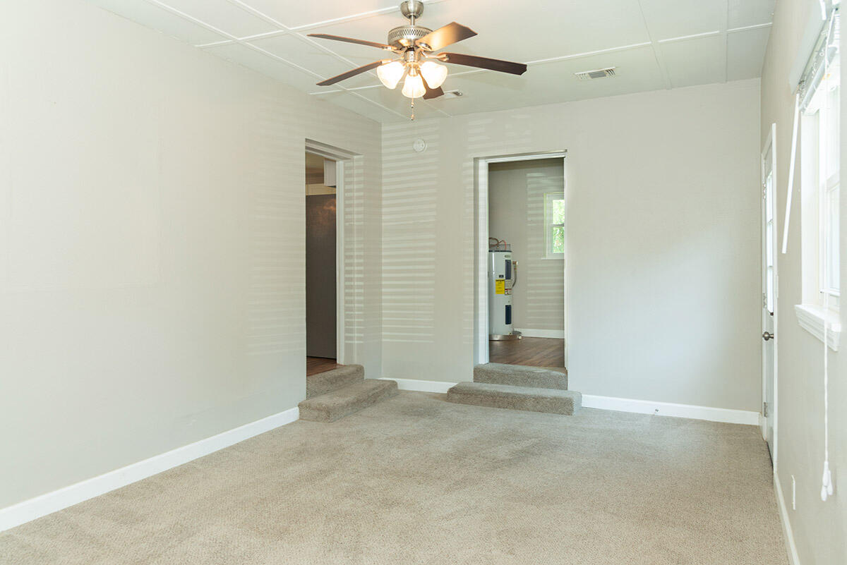 MUNICIPAL S/D 1ST ADDN - Residential Lease