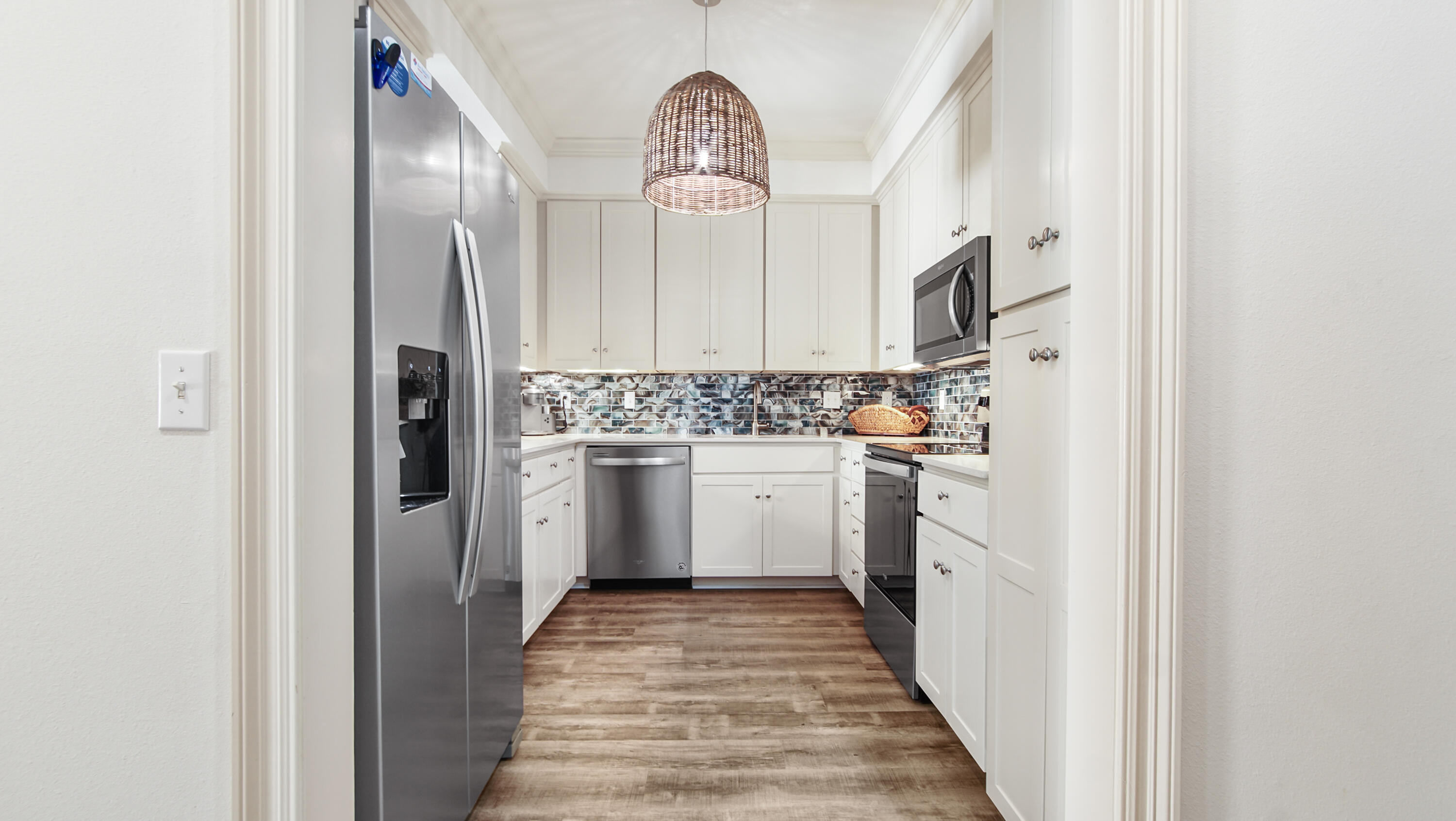 GULF PLACE - Residential