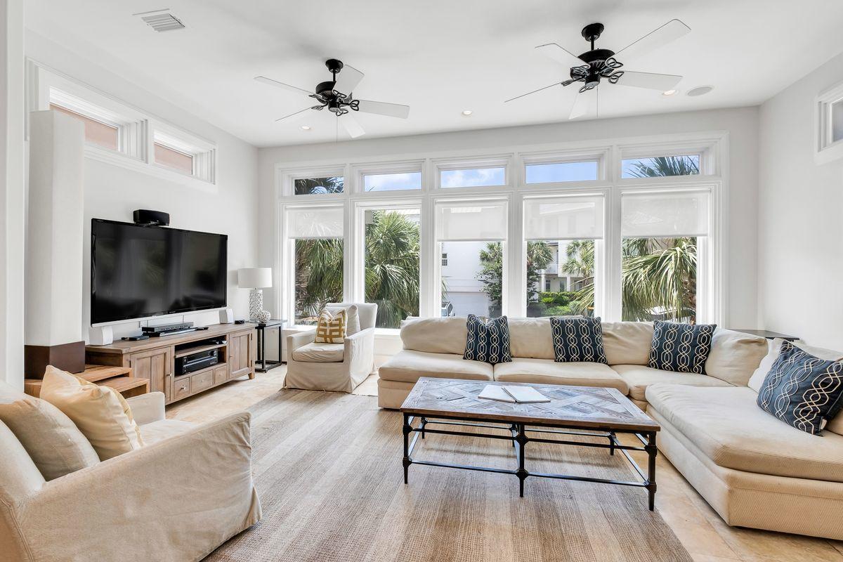 DESTINY BY THE SEA - Residential