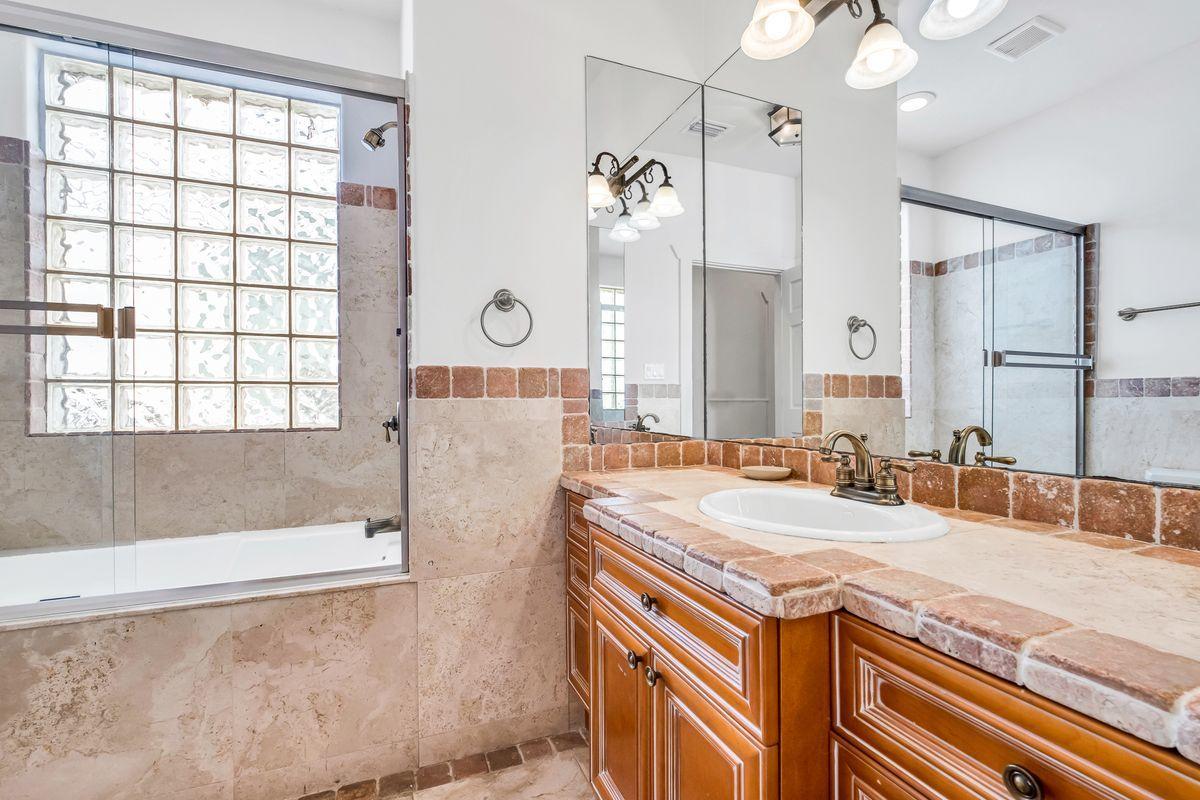 DESTINY BY THE SEA - Residential