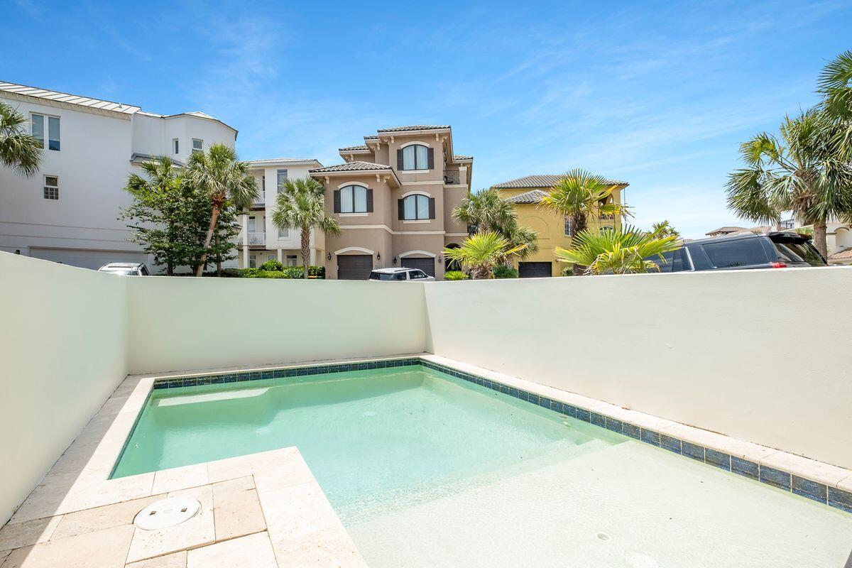 DESTINY BY THE SEA - Residential