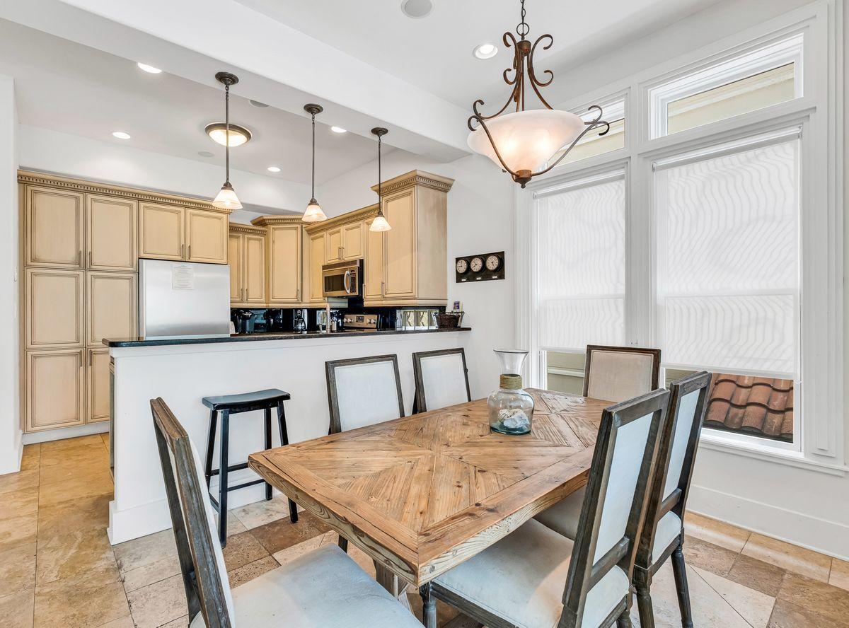 DESTINY BY THE SEA - Residential