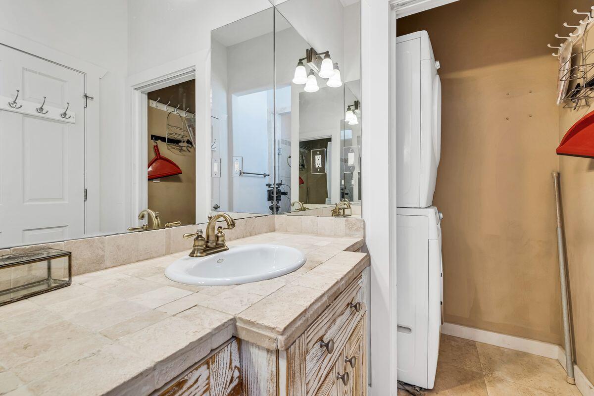 DESTINY BY THE SEA - Residential