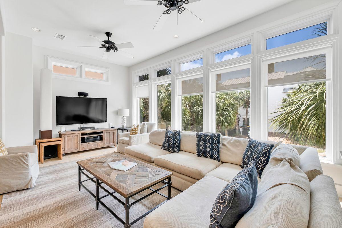 DESTINY BY THE SEA - Residential