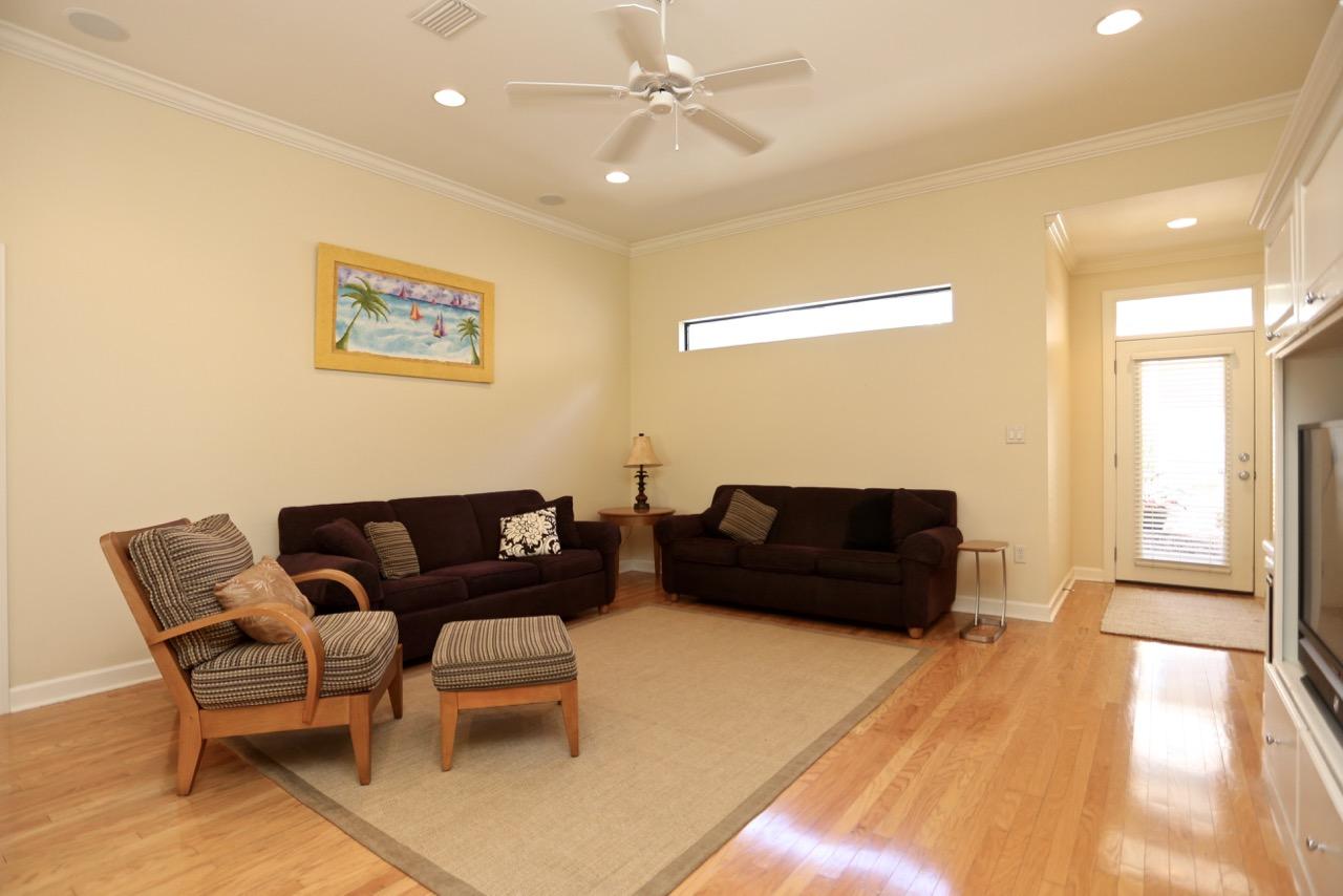 DEERWOOD - Residential