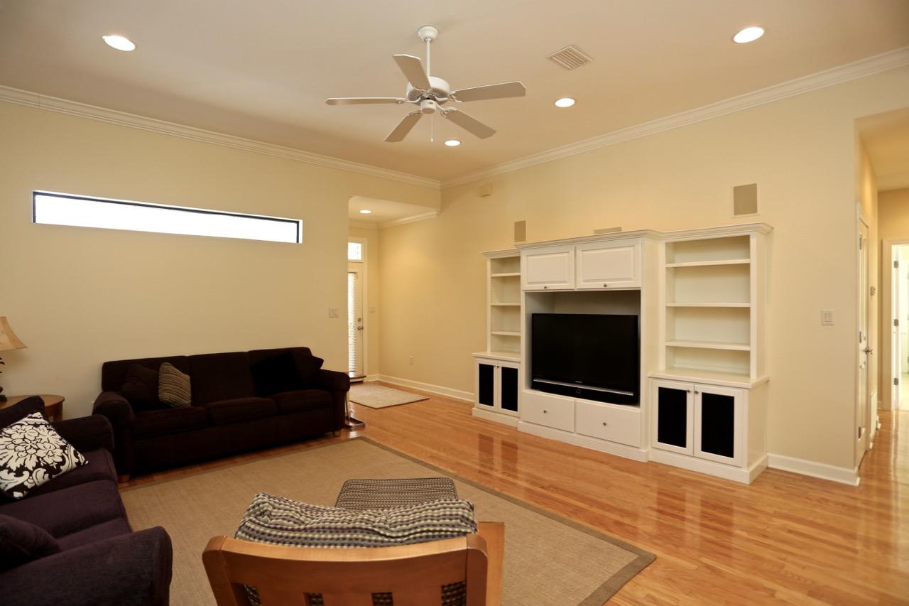 DEERWOOD - Residential