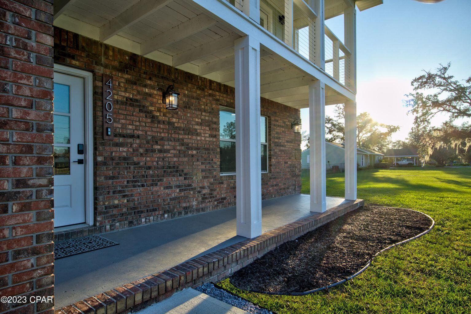 Deerpoint Lake Heights - Residential