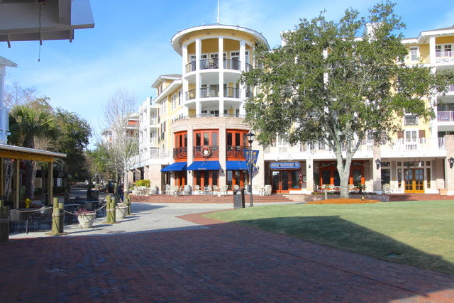 OBSERVATION POINT - Residential