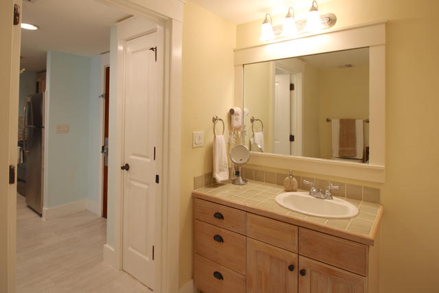 OBSERVATION POINT - Residential