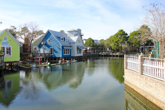 OBSERVATION POINT - Residential