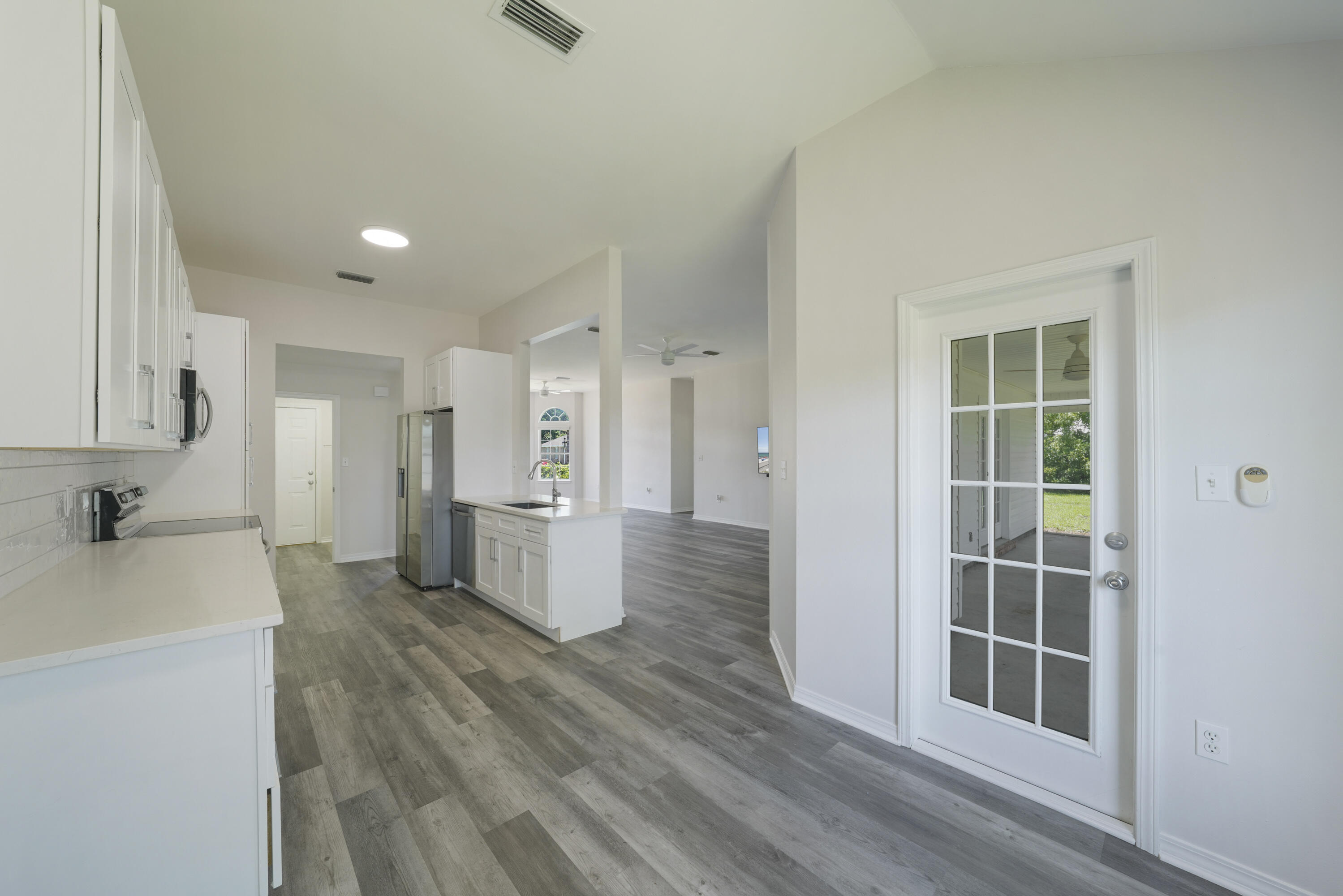 BAYSIDE - Residential