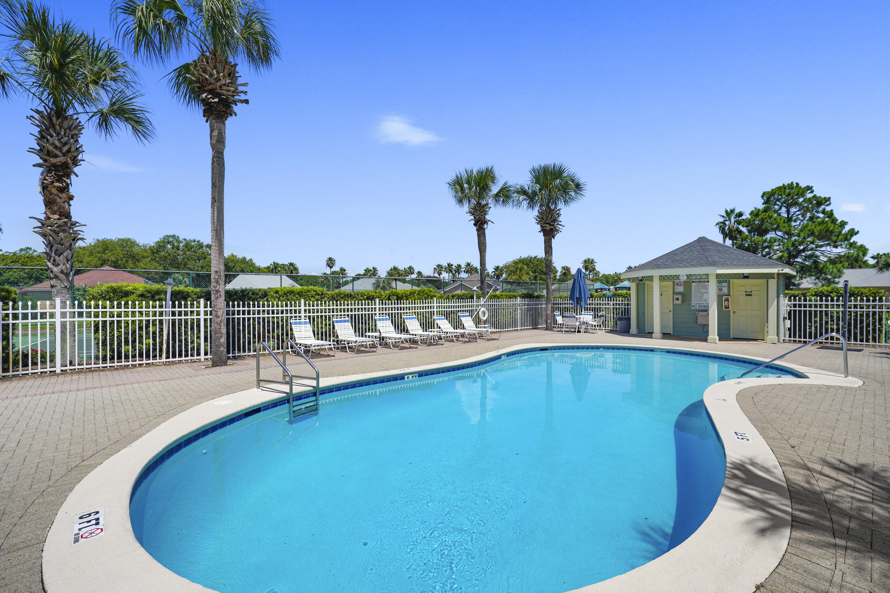 BAYSIDE - Residential