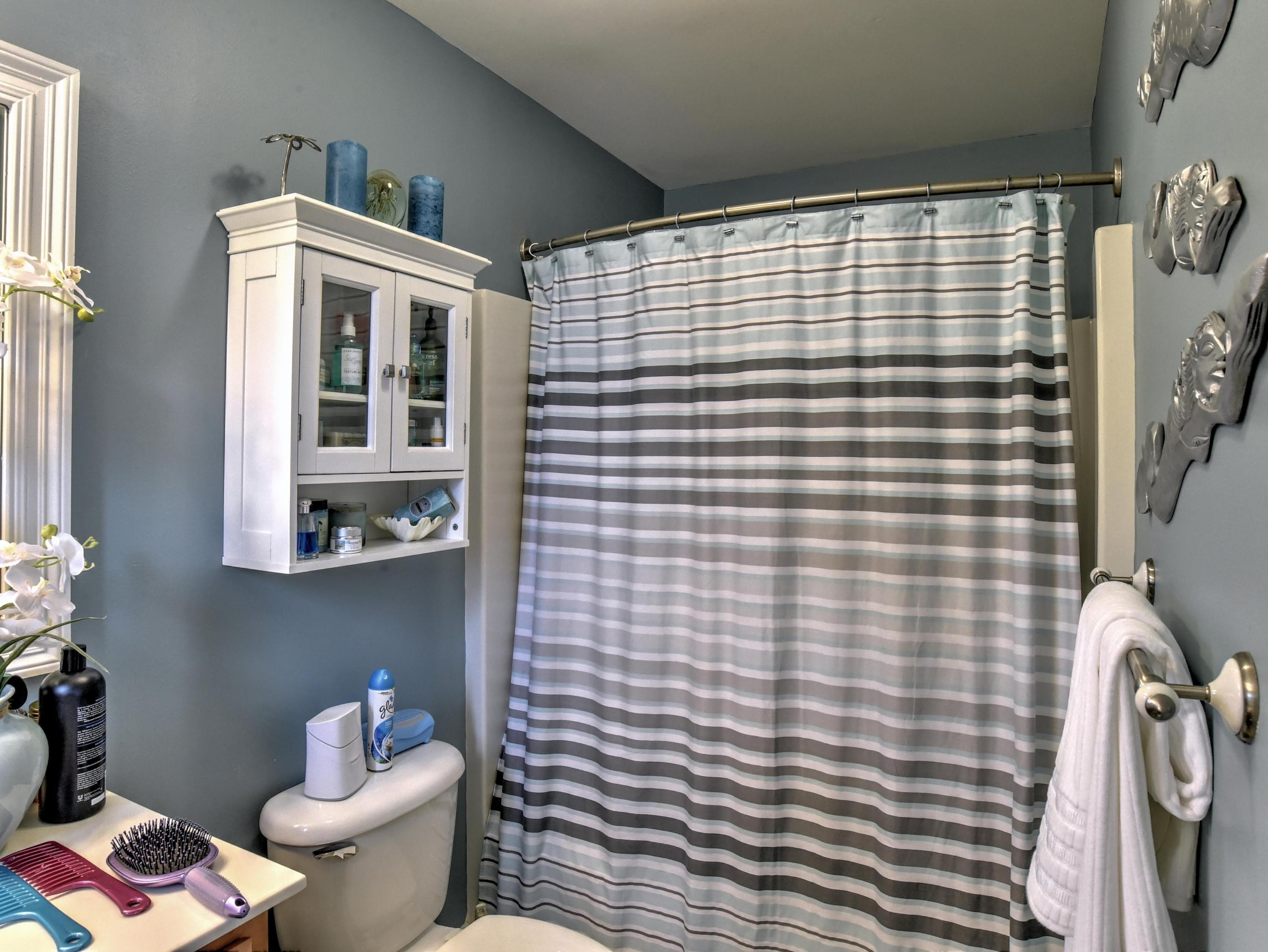 OLD BAY T/H - Residential