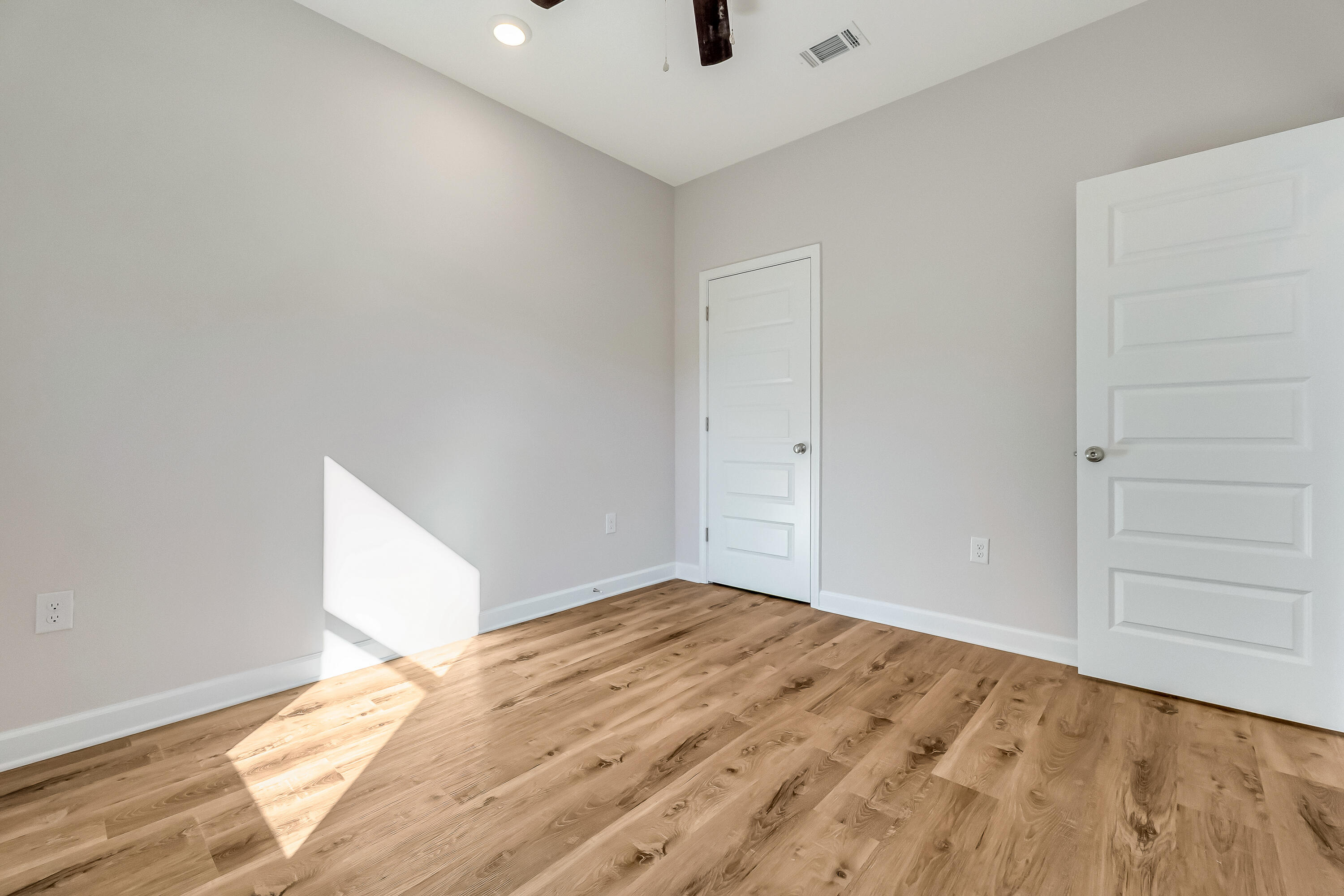 MORRIS ADD CRESTVIEW - Residential