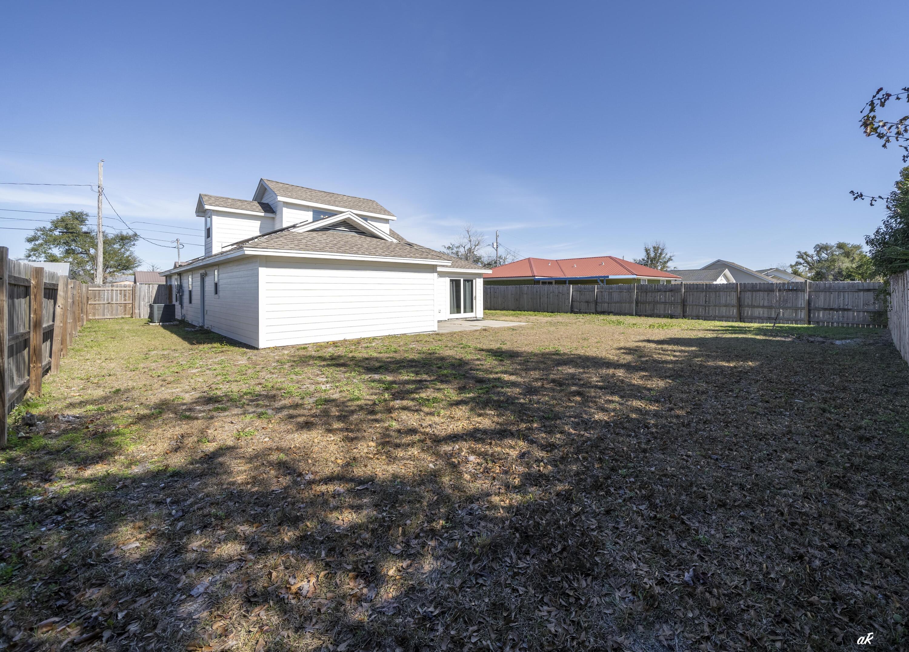 NO RECORDED SUBDIVISION - Residential