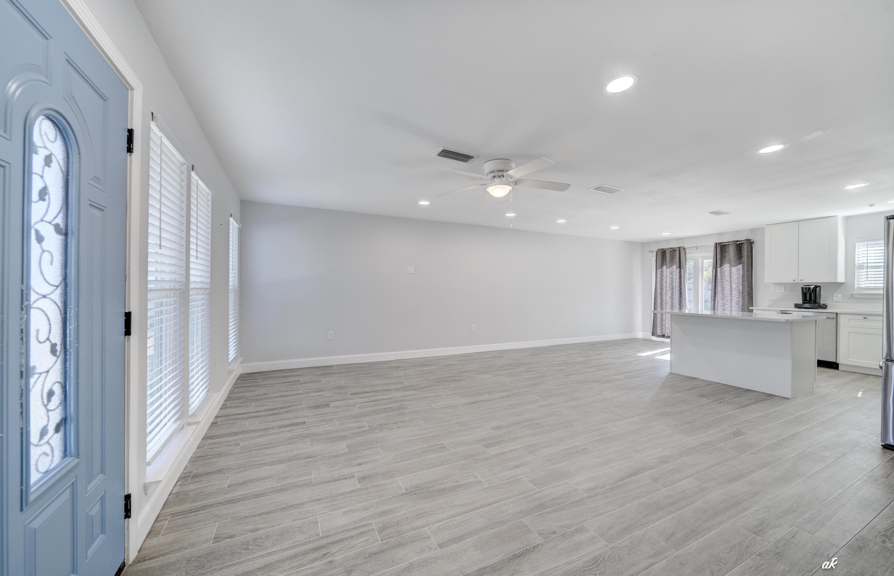 NO RECORDED SUBDIVISION - Residential