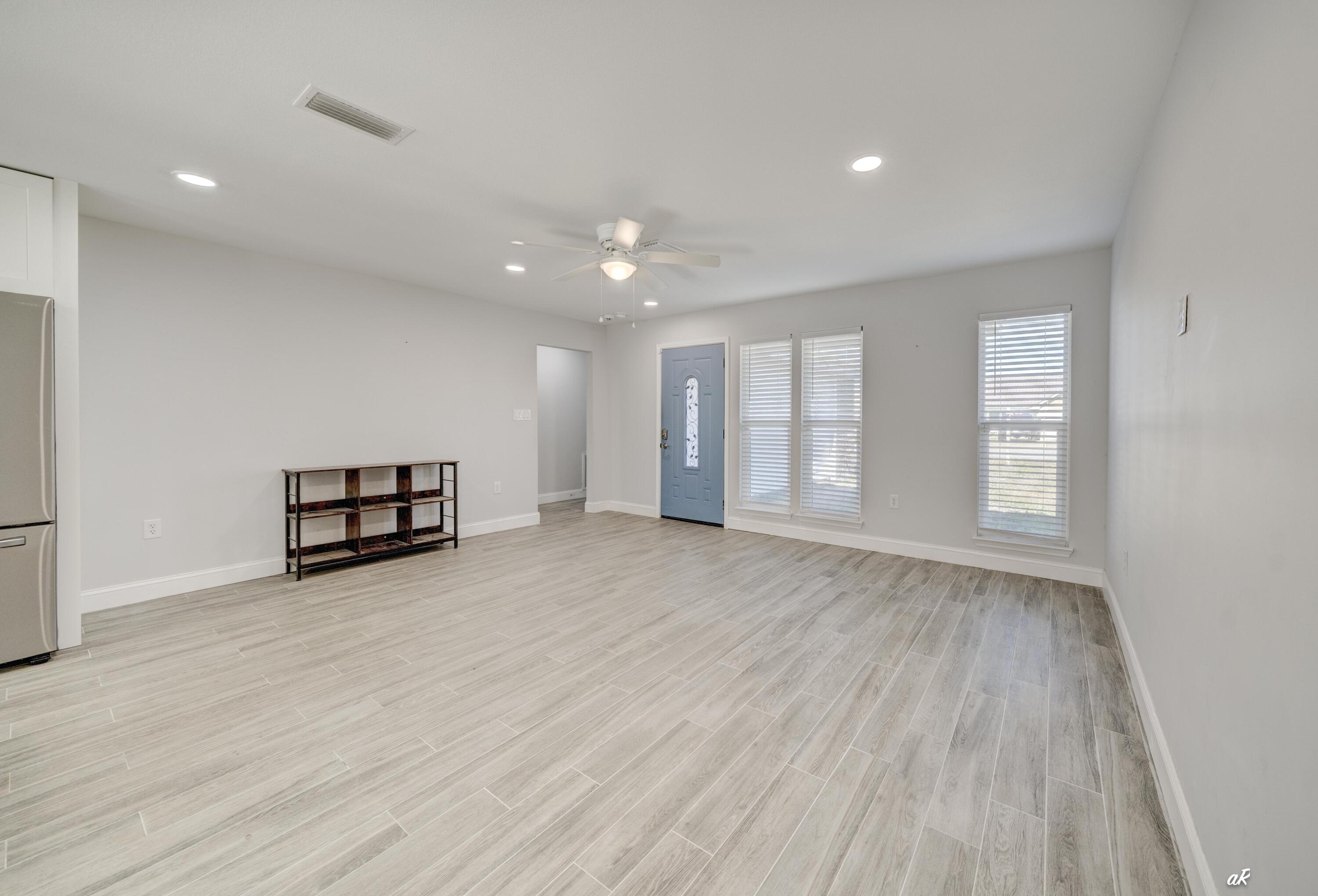 NO RECORDED SUBDIVISION - Residential