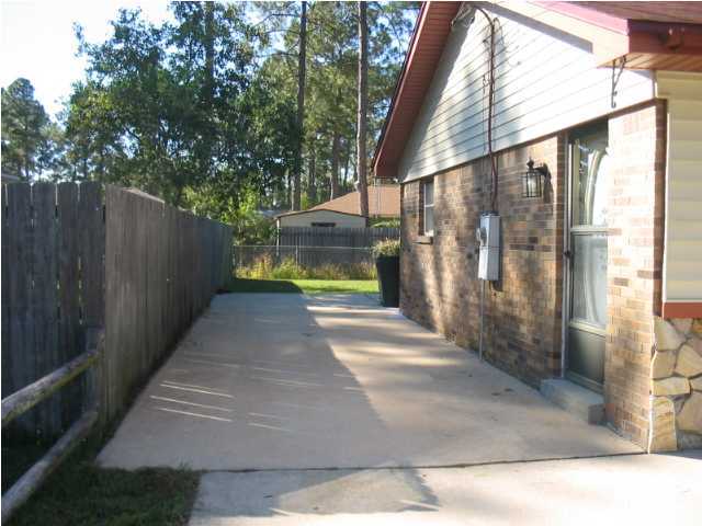 PINE MEADOWS 2ND ADDN - Residential