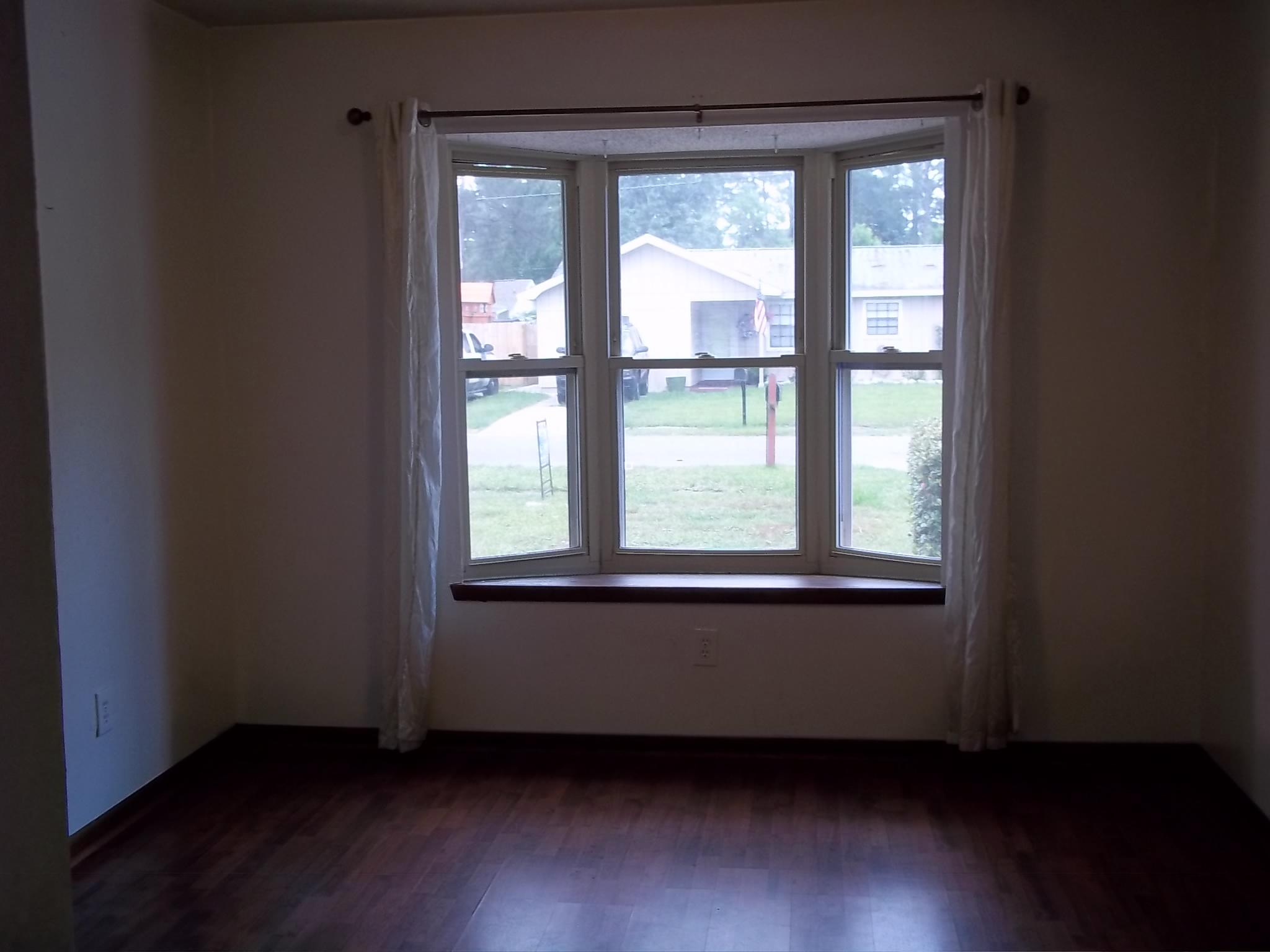 PINE MEADOWS 2ND ADDN - Residential