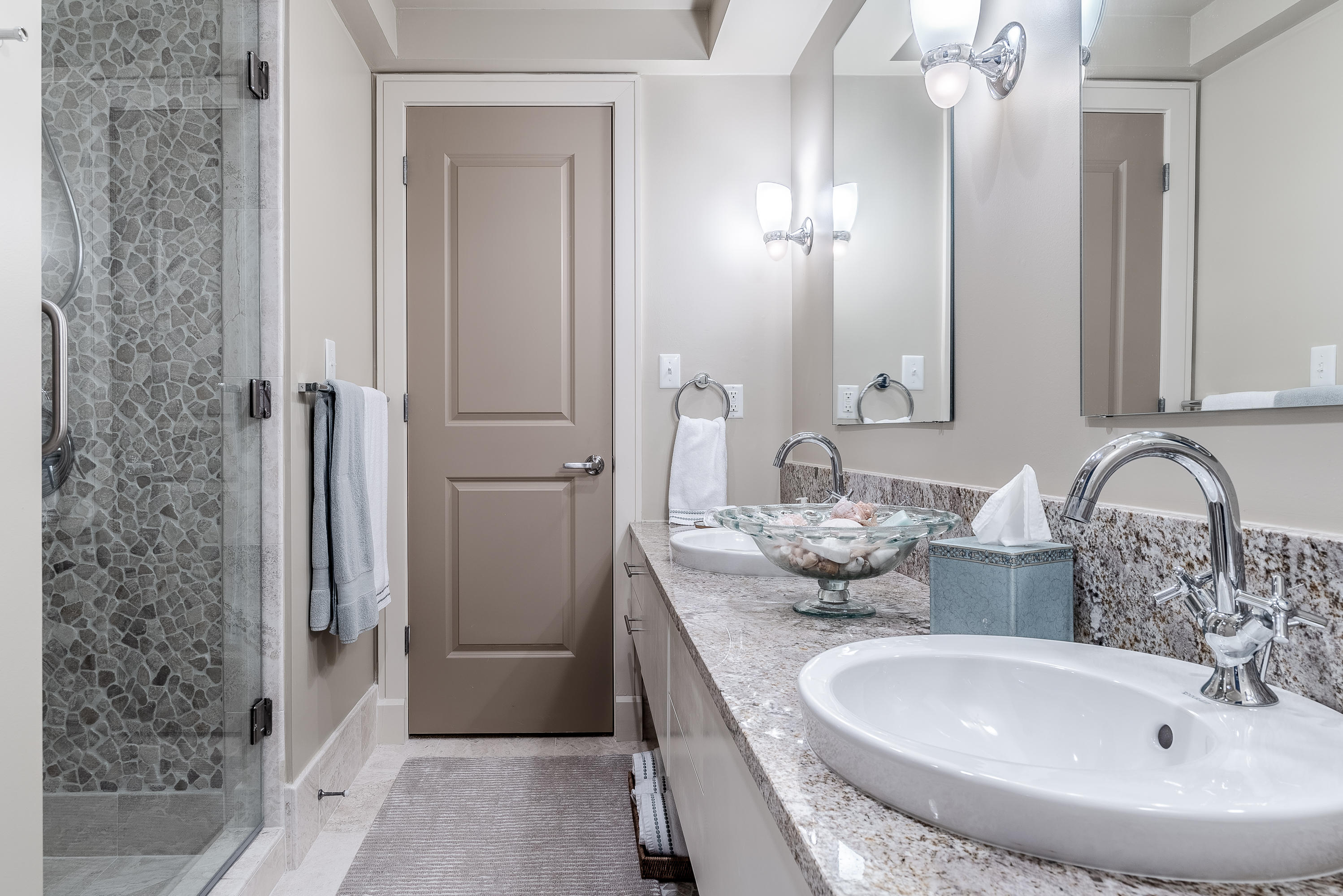 PARK PLACE ON SEAGROVE BEACH - Residential