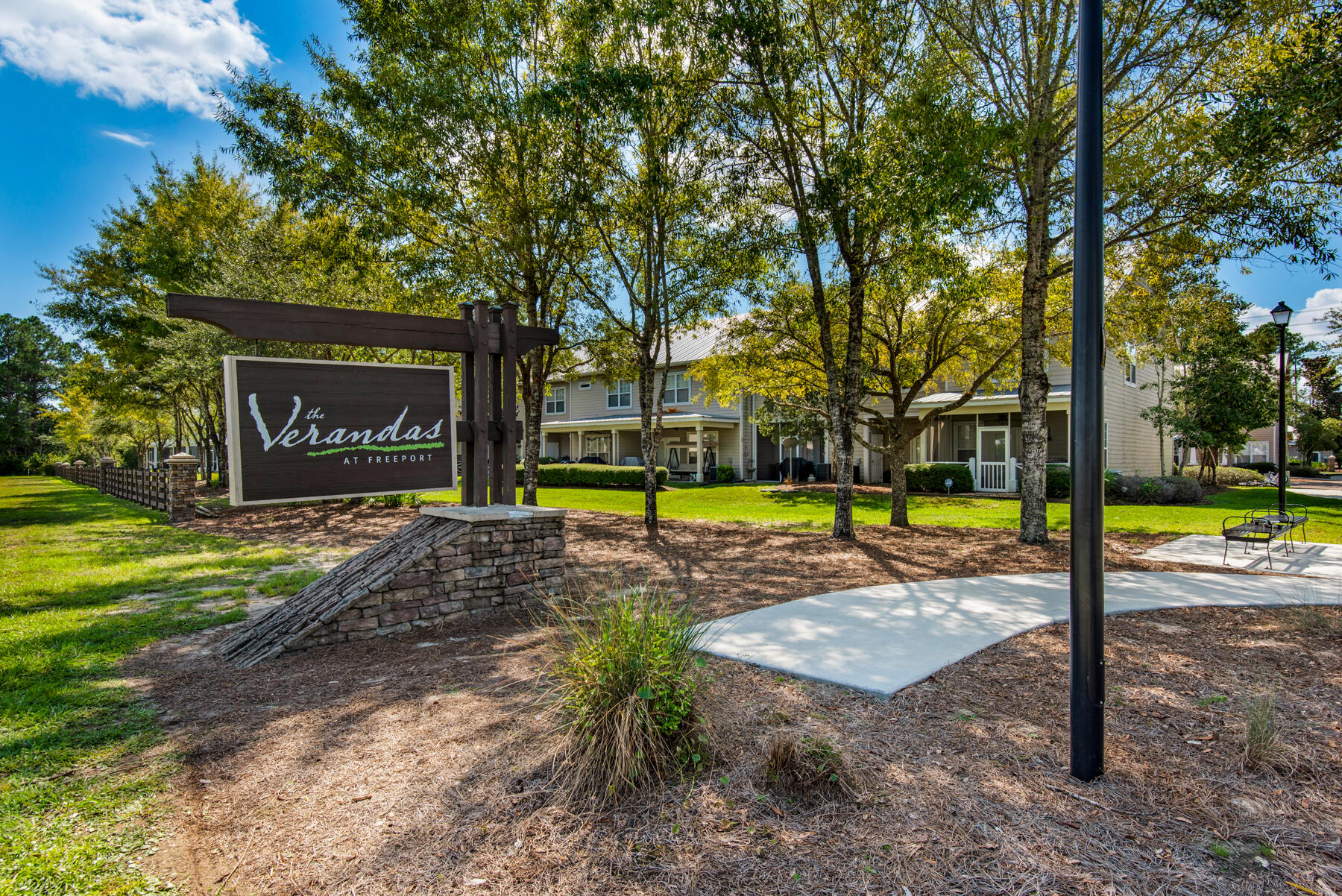 THE VERANDAS AT FREEPORT - Residential Lease