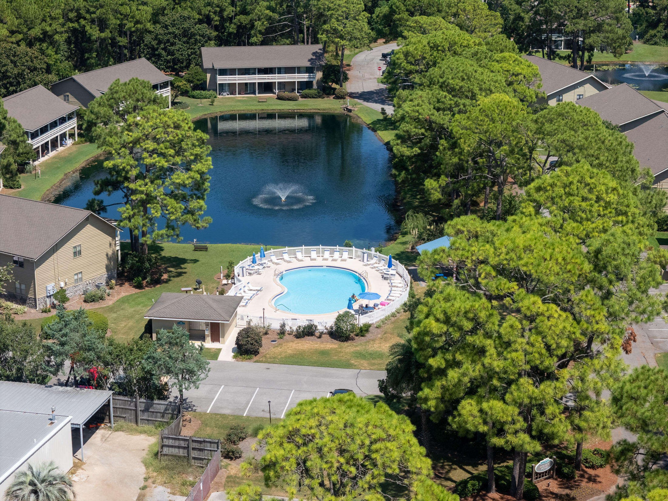 SEASCAPE CONDO GARDEN VILLA - Residential