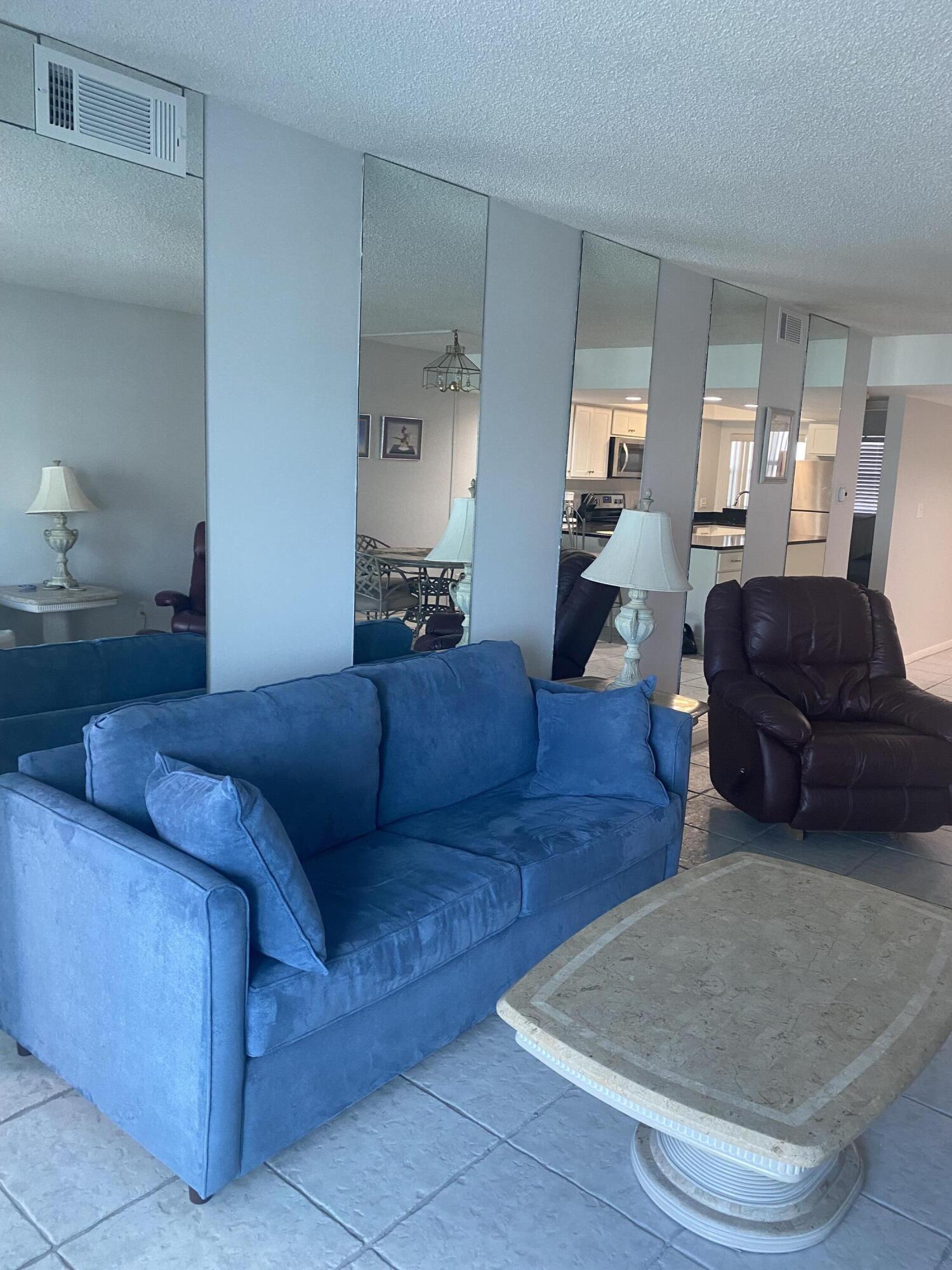 EL MATADOR CONDO - Residential