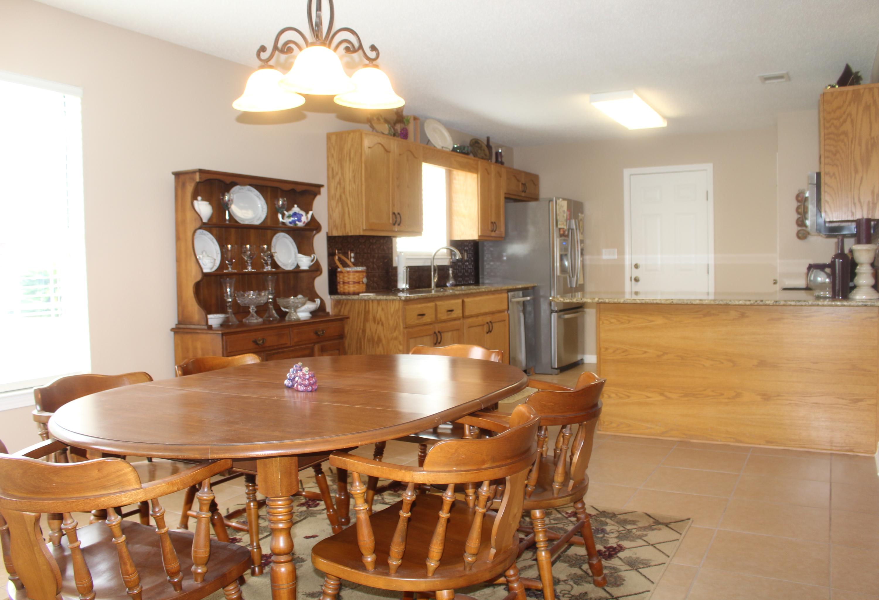 DEER VALLEY ESTATES - Residential