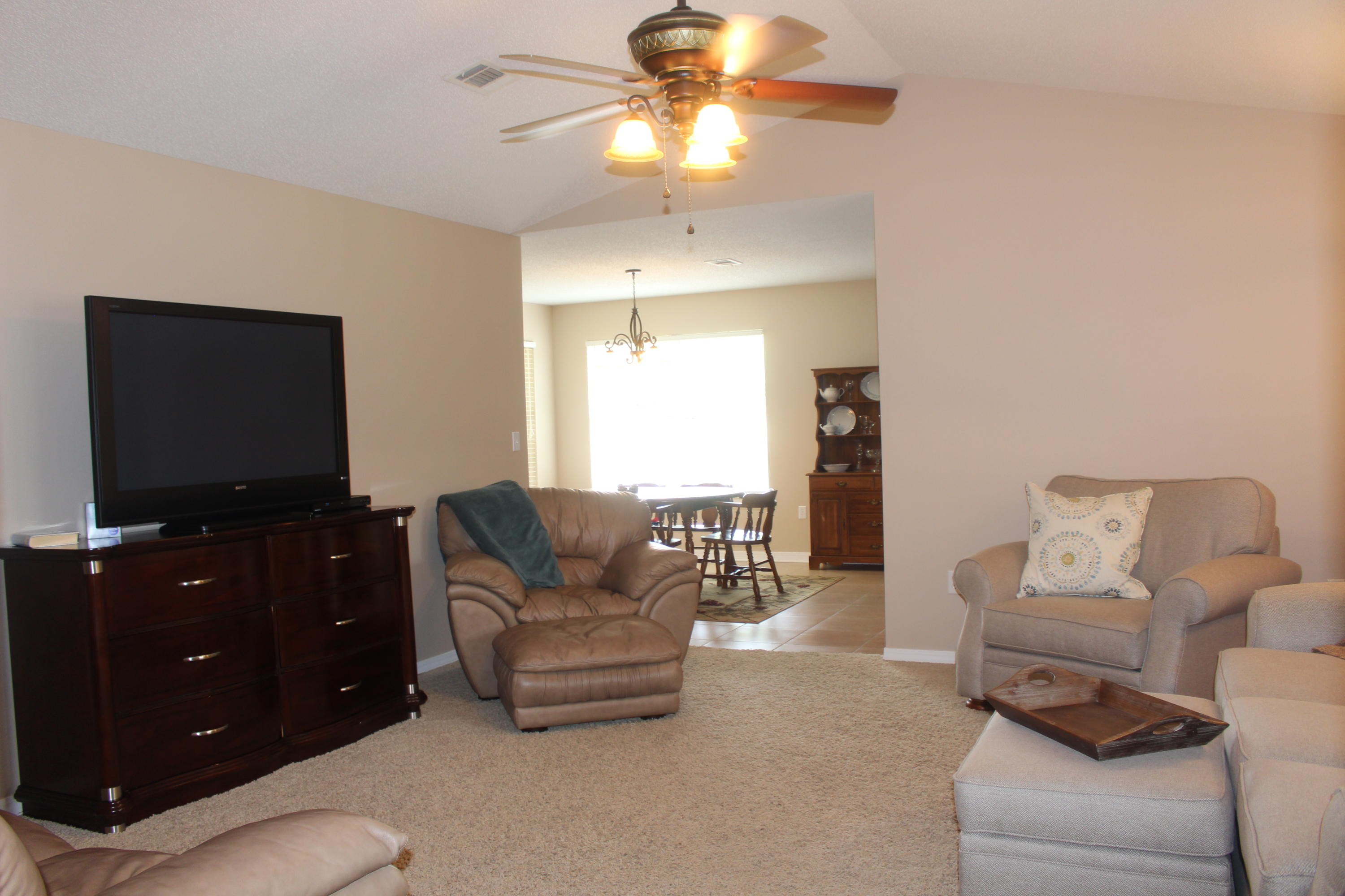 DEER VALLEY ESTATES - Residential