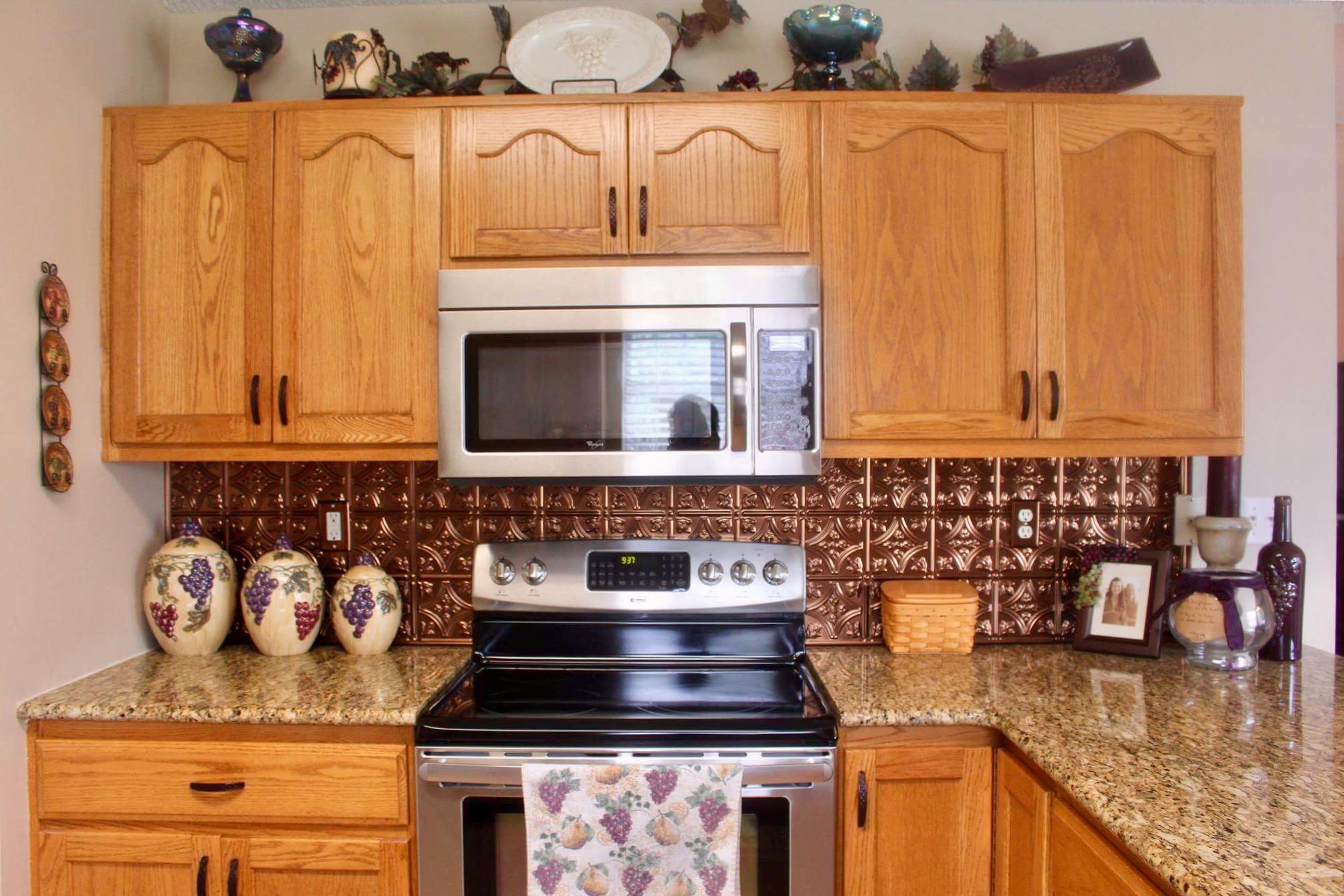 DEER VALLEY ESTATES - Residential