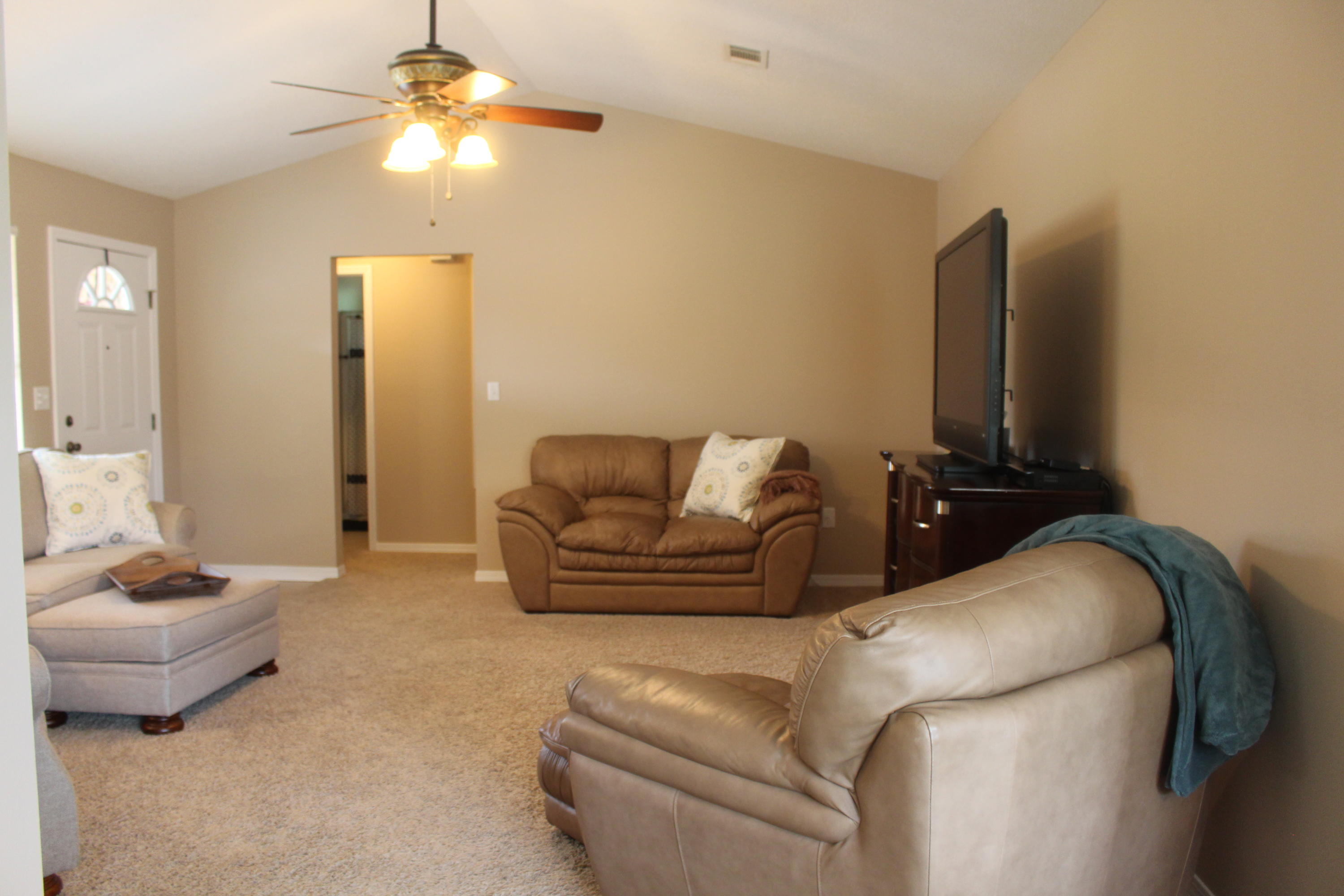 DEER VALLEY ESTATES - Residential