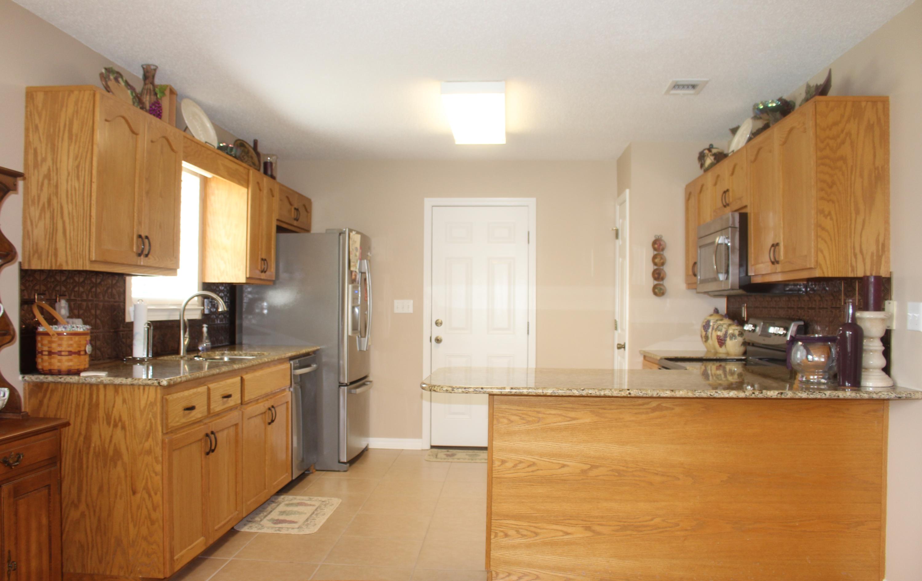 DEER VALLEY ESTATES - Residential