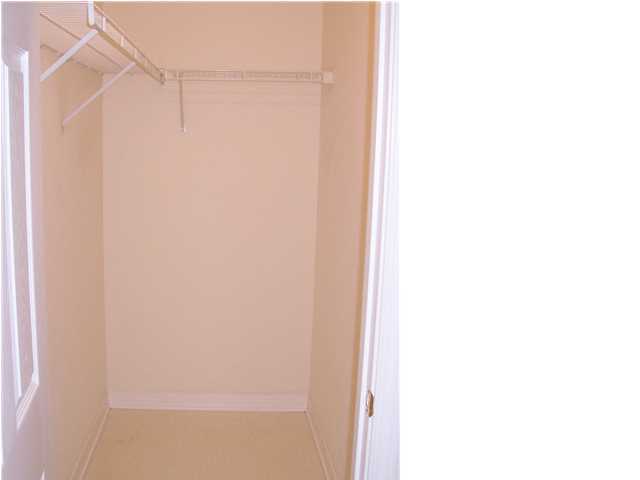 THE OAKS AT NICEVILLE PH I - Residential Lease