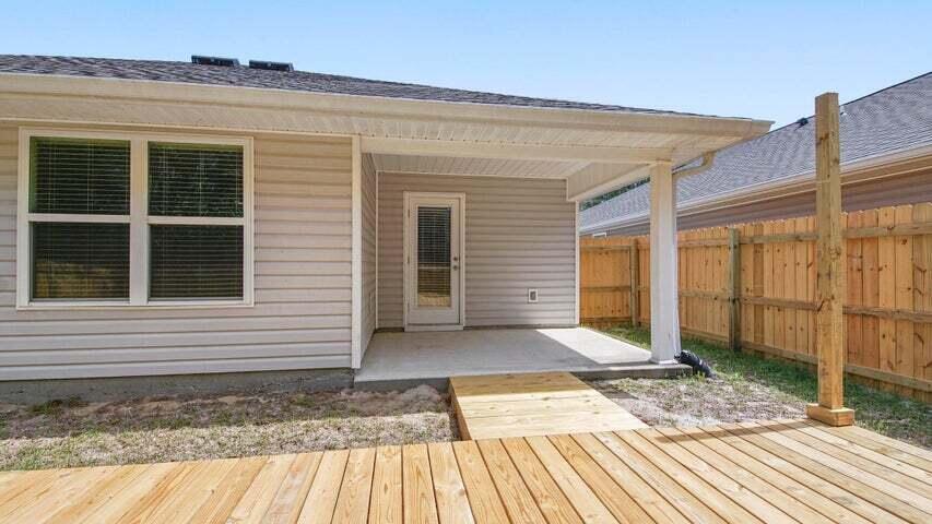 Tomahawk Landing - Residential Lease