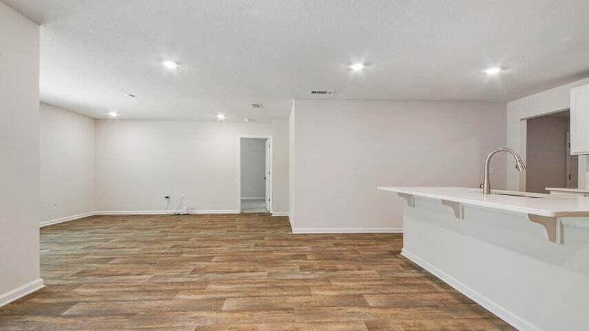 Tomahawk Landing - Residential Lease