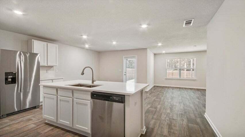 Tomahawk Landing - Residential Lease