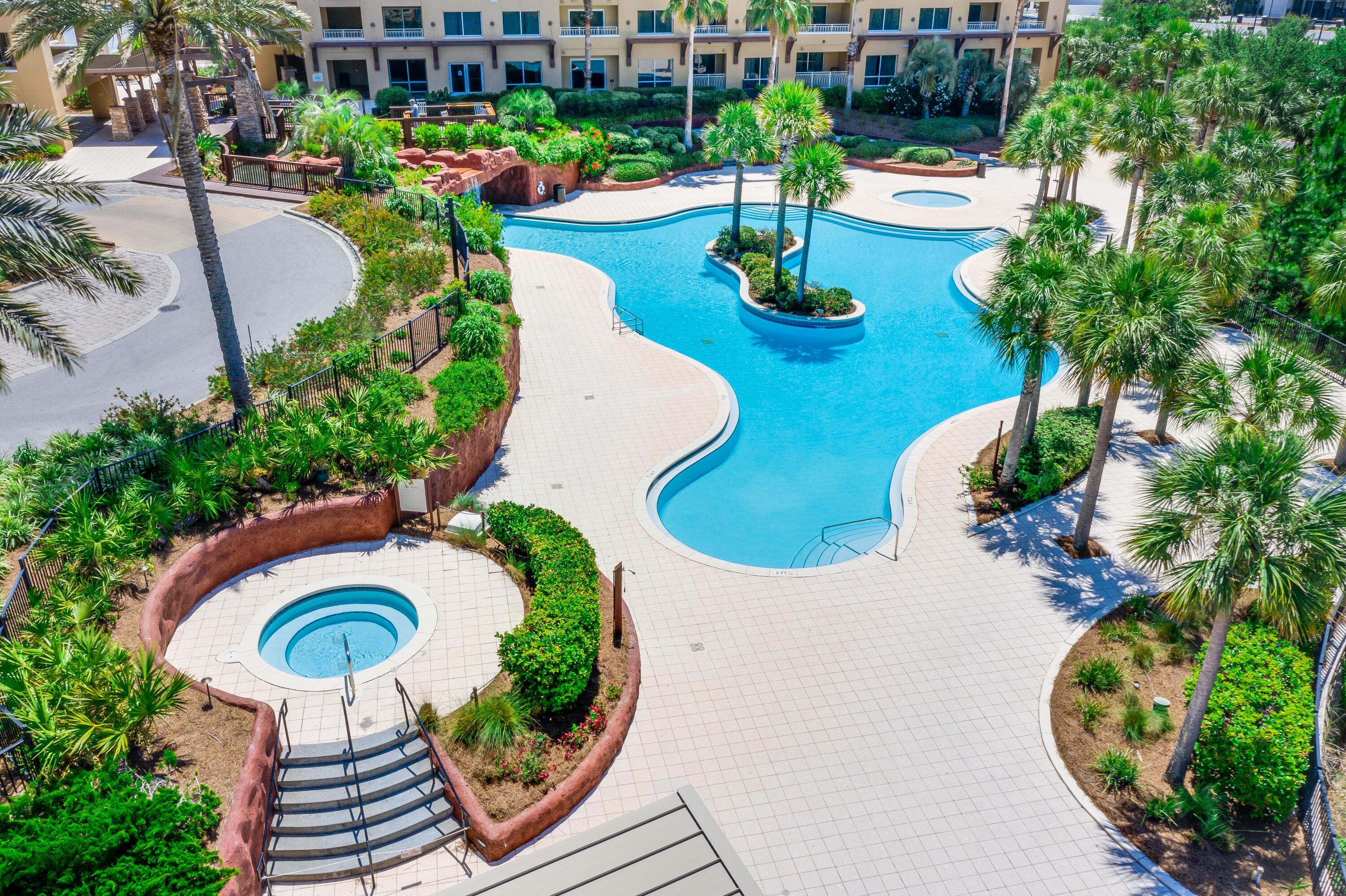 LUAU I - Residential