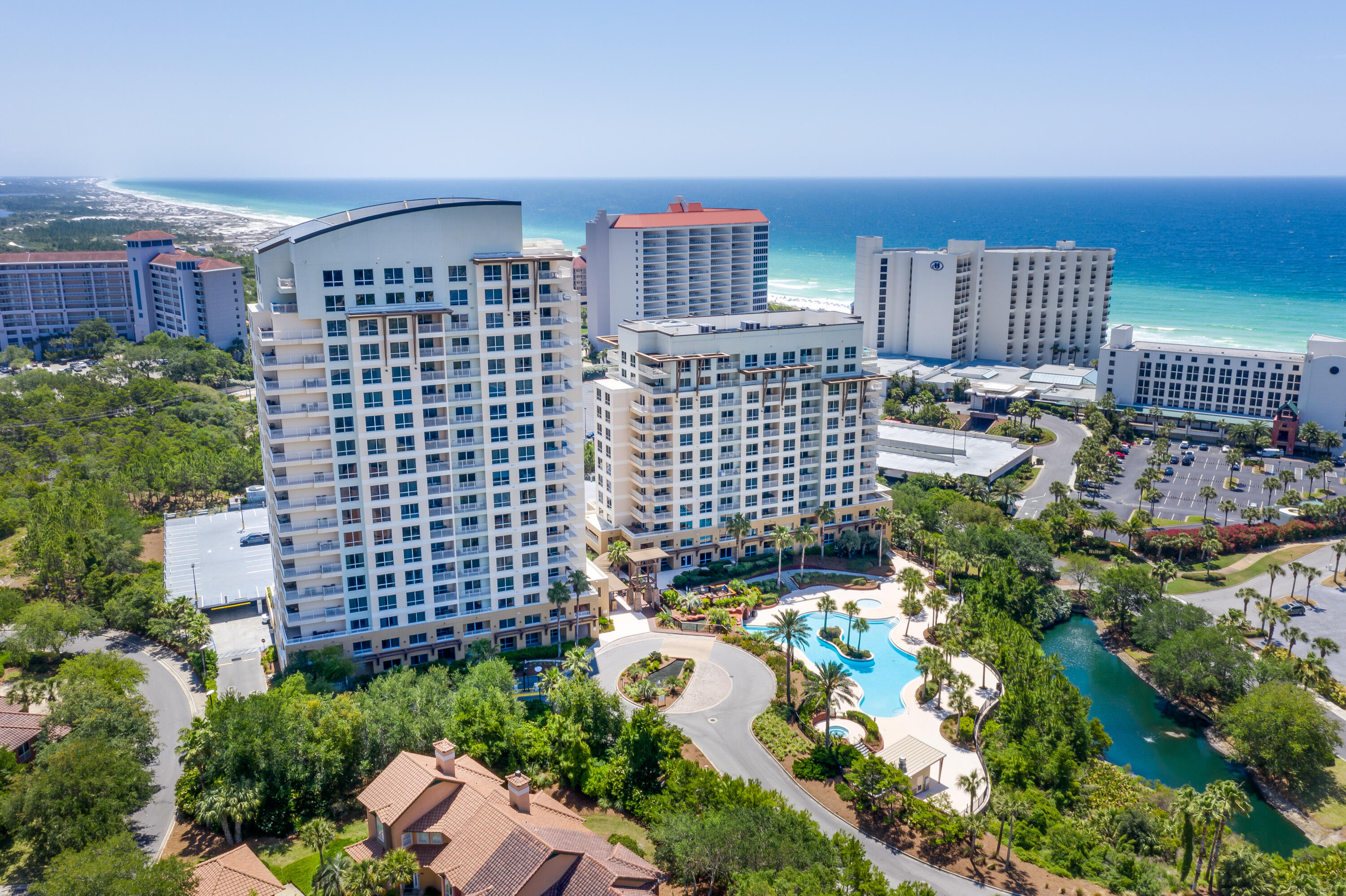 LUAU I - Residential