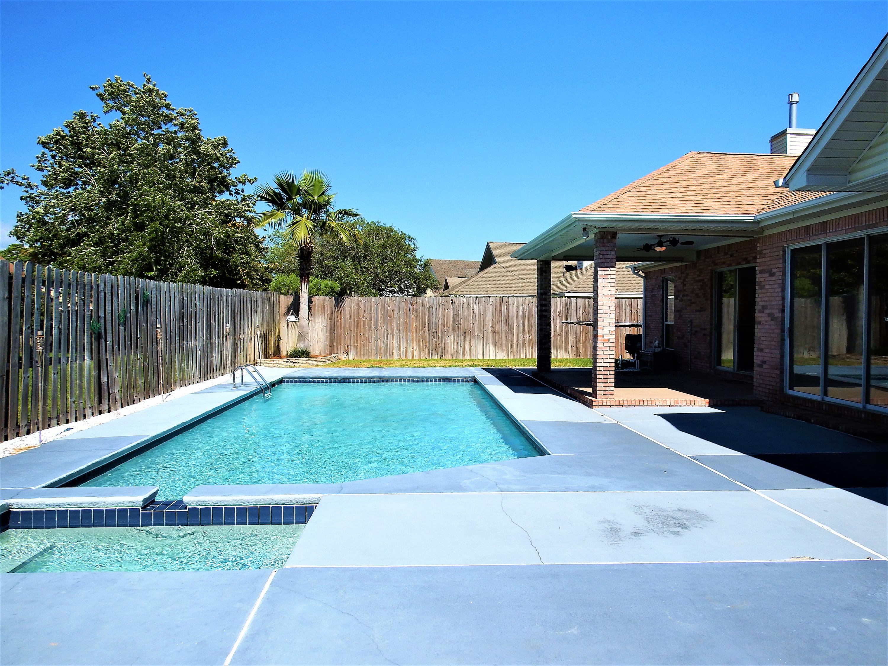 Emerald Pointe Plat Ii - Residential