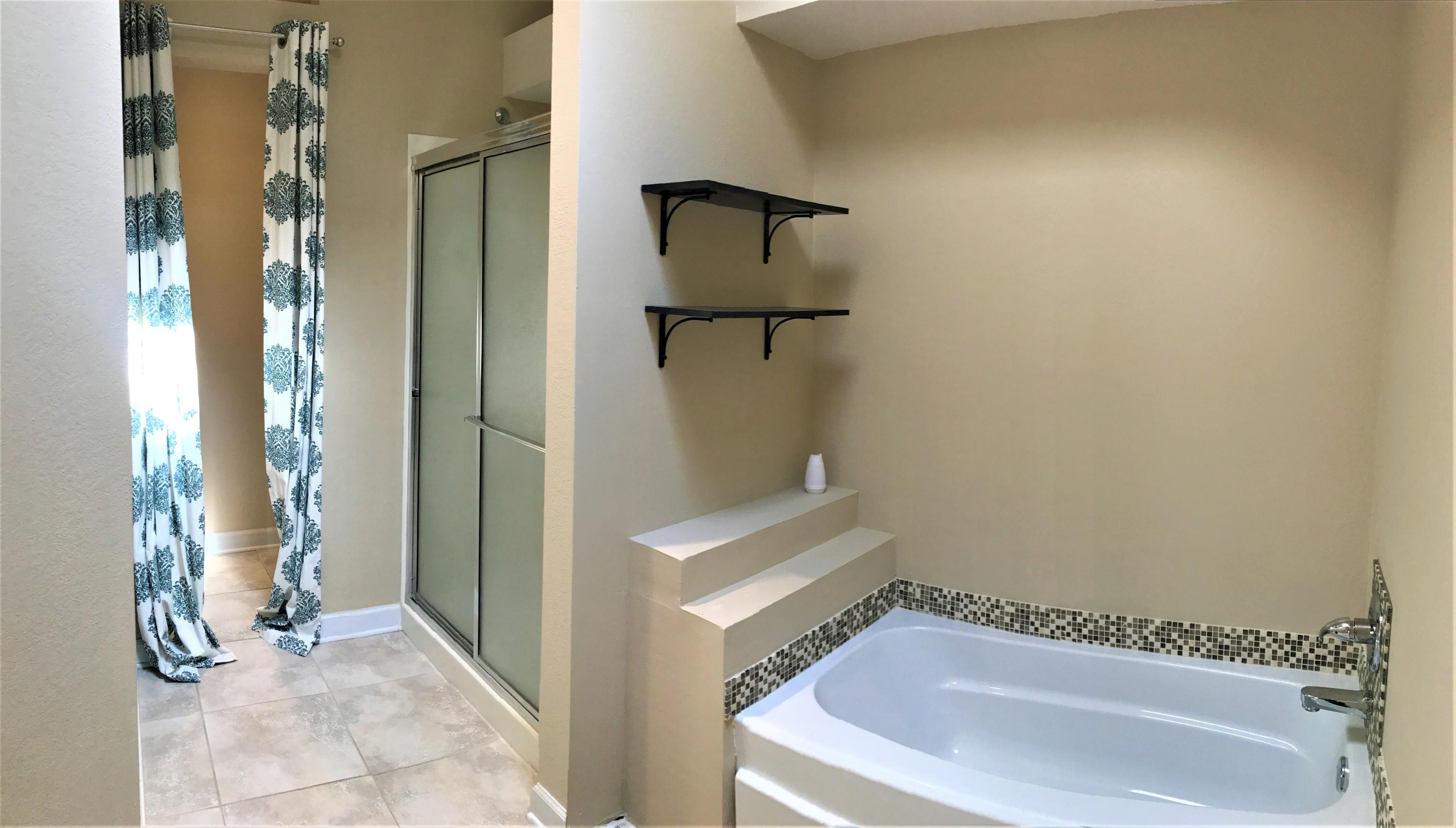 Emerald Pointe Plat Ii - Residential